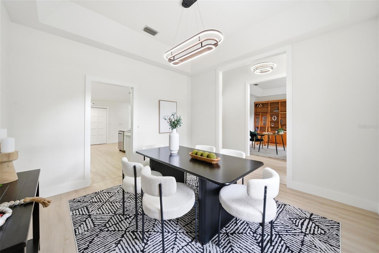 Image 8 of 42 For 4265 Conway Place Circle Circle