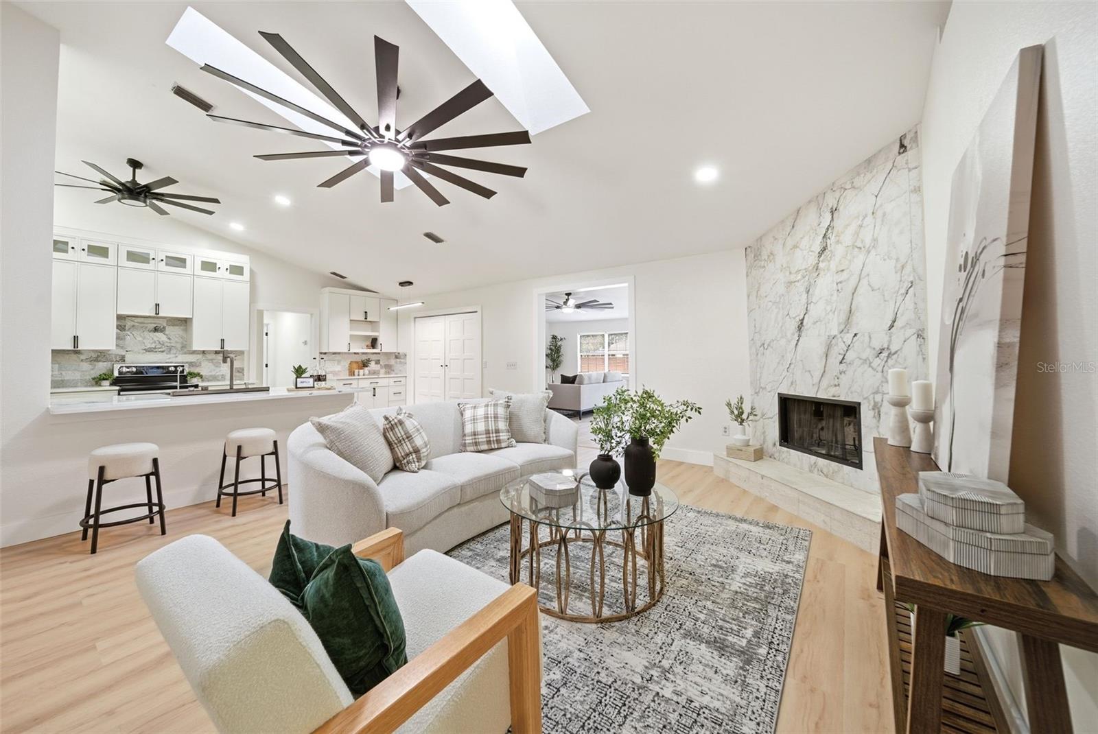 Image 9 of 42 For 4265 Conway Place Circle Circle