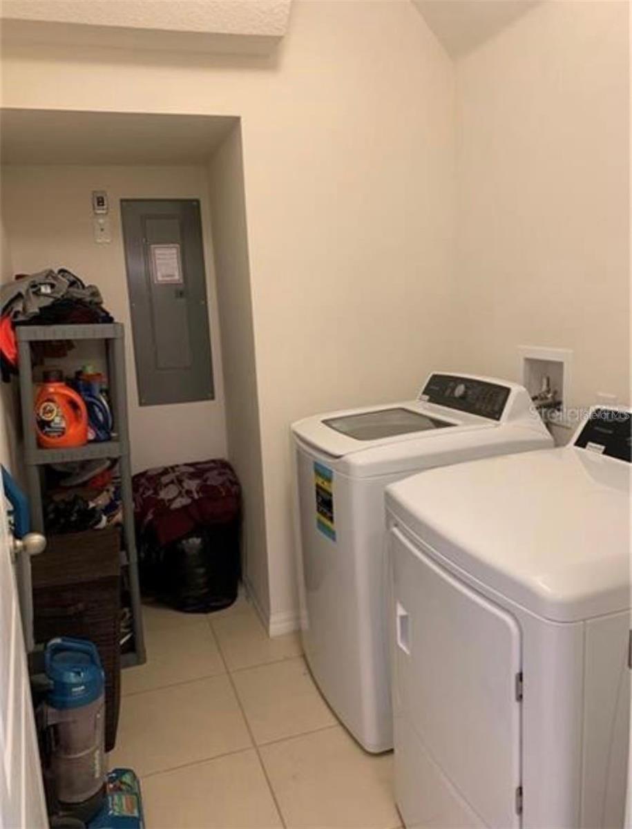 Image 12 of 15 For 3740 Seneca Club Loop