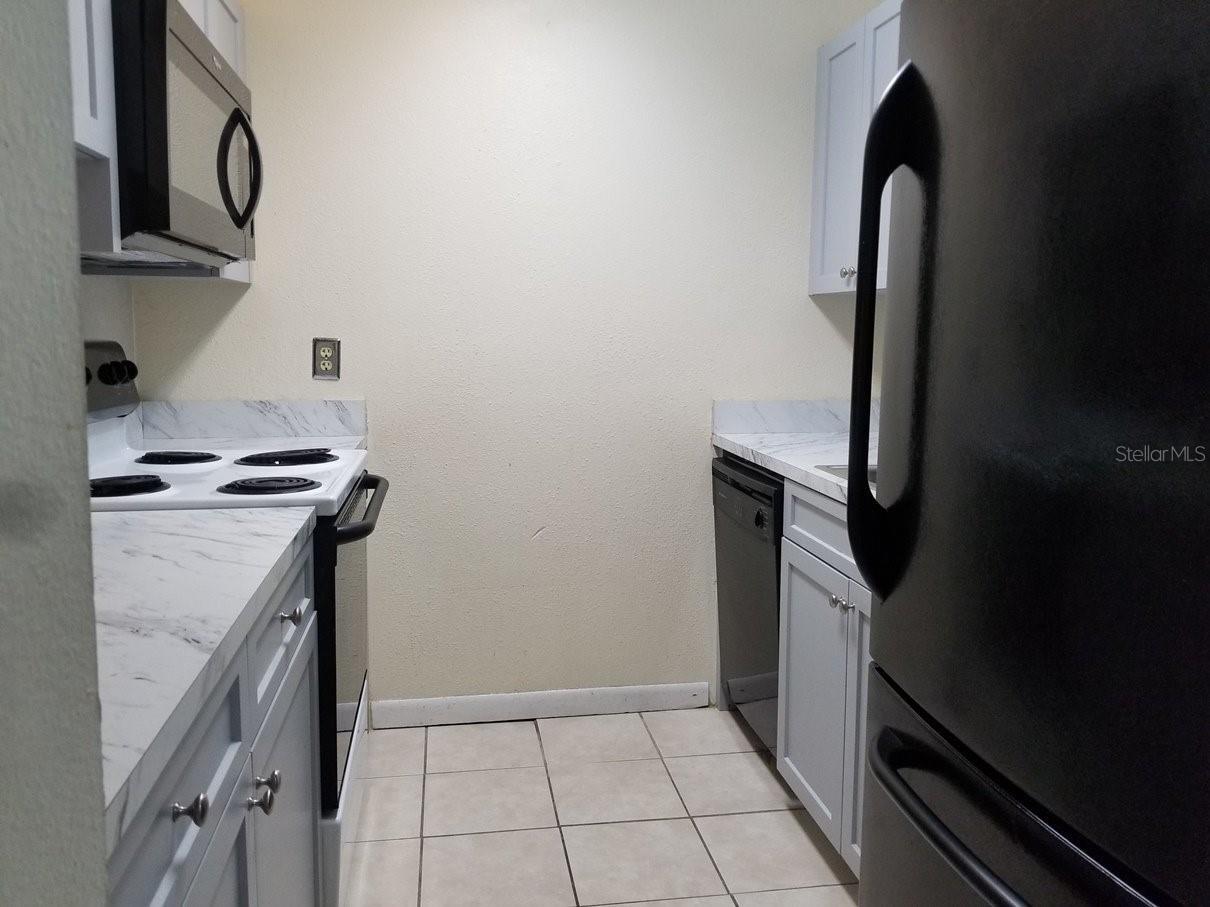 Image 4 of 7 For 3250 Semoran Boulevard 22