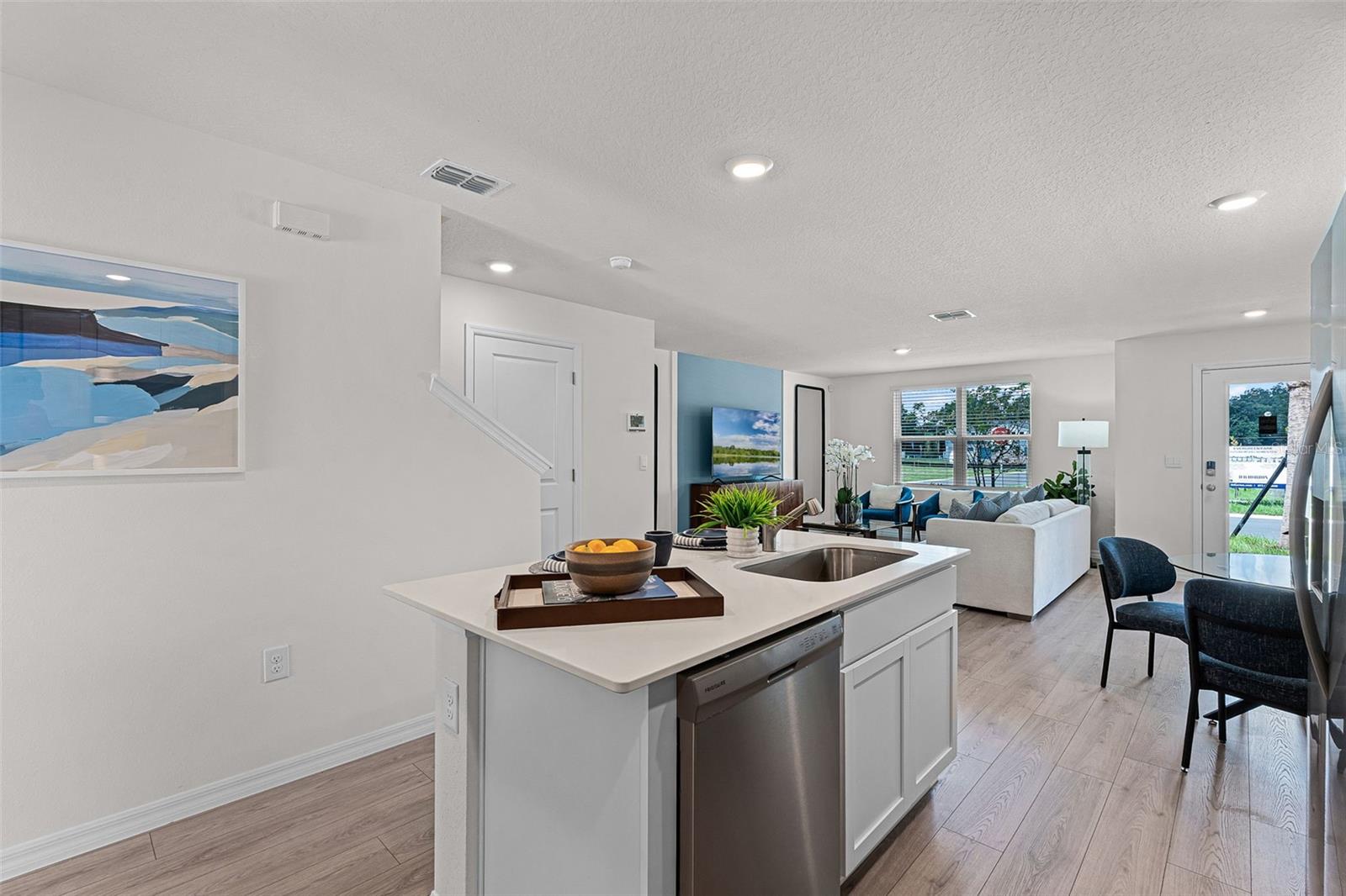 Image 5 of 27 For 1794 Lindens Street