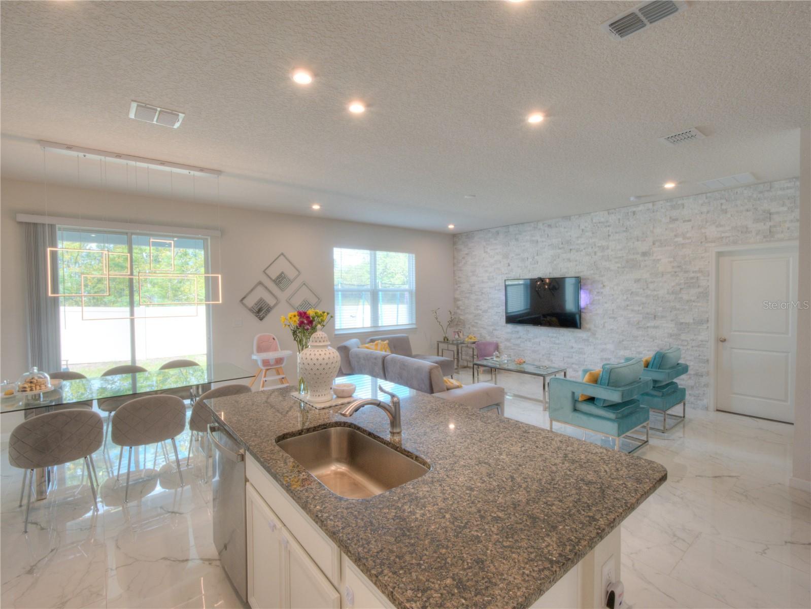 Image 15 of 24 For 118 Aria Way