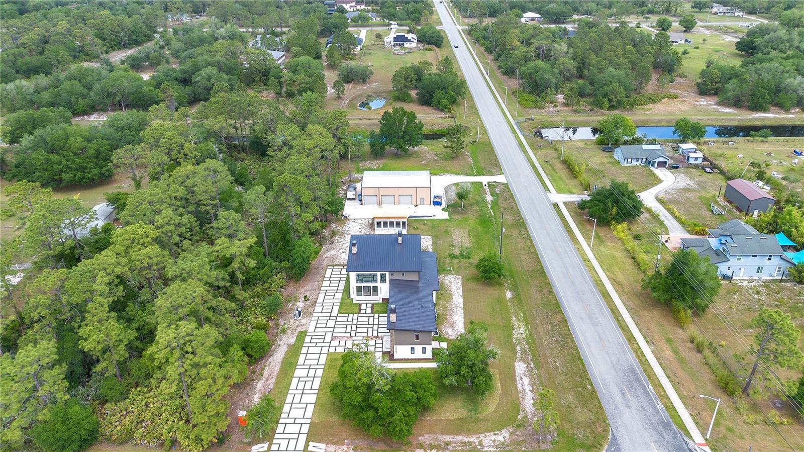 Image 36 of 39 For 19925 Quinella Street