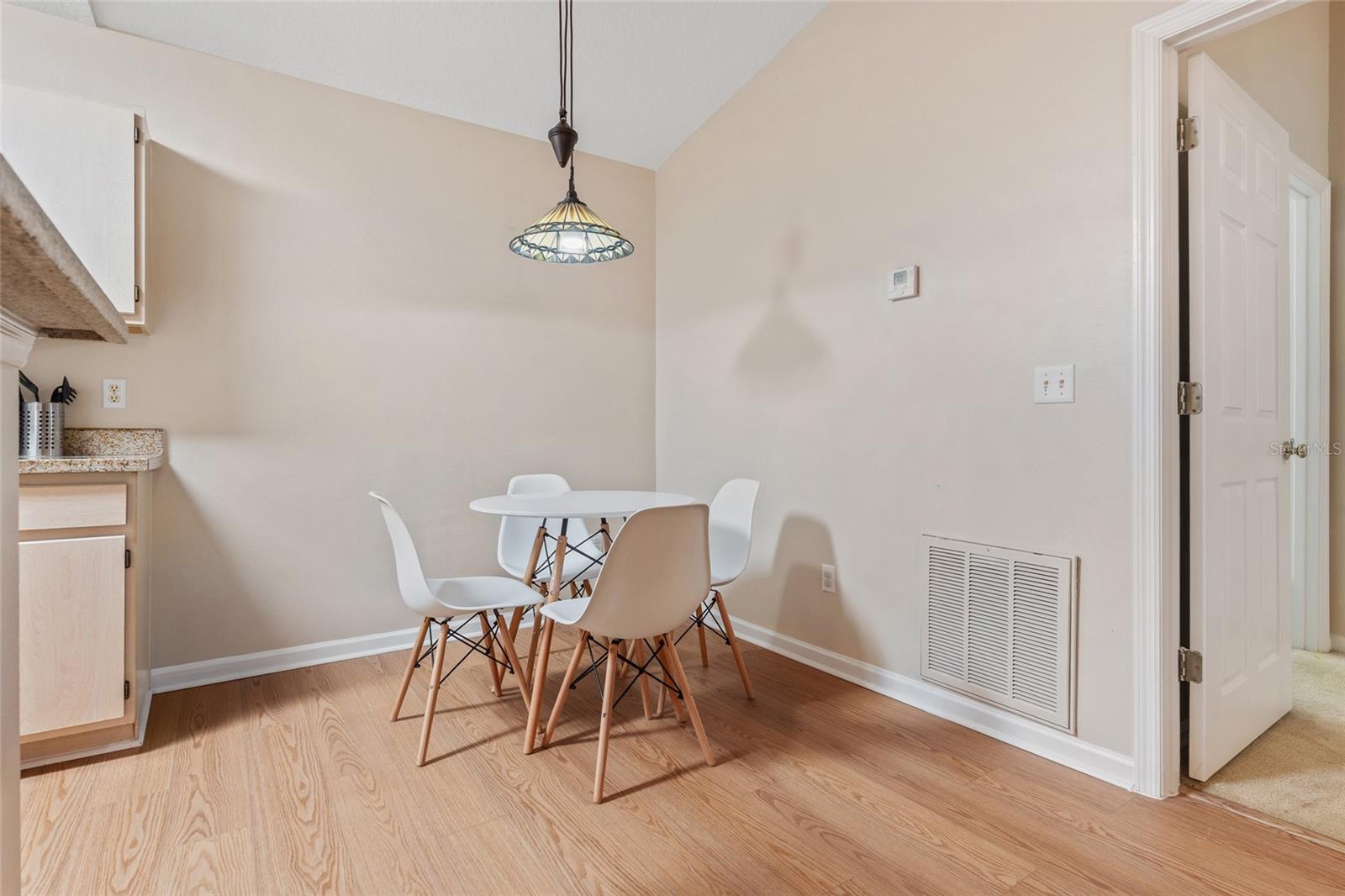 Image 10 of 21 For 4356 Kirkman Road 514