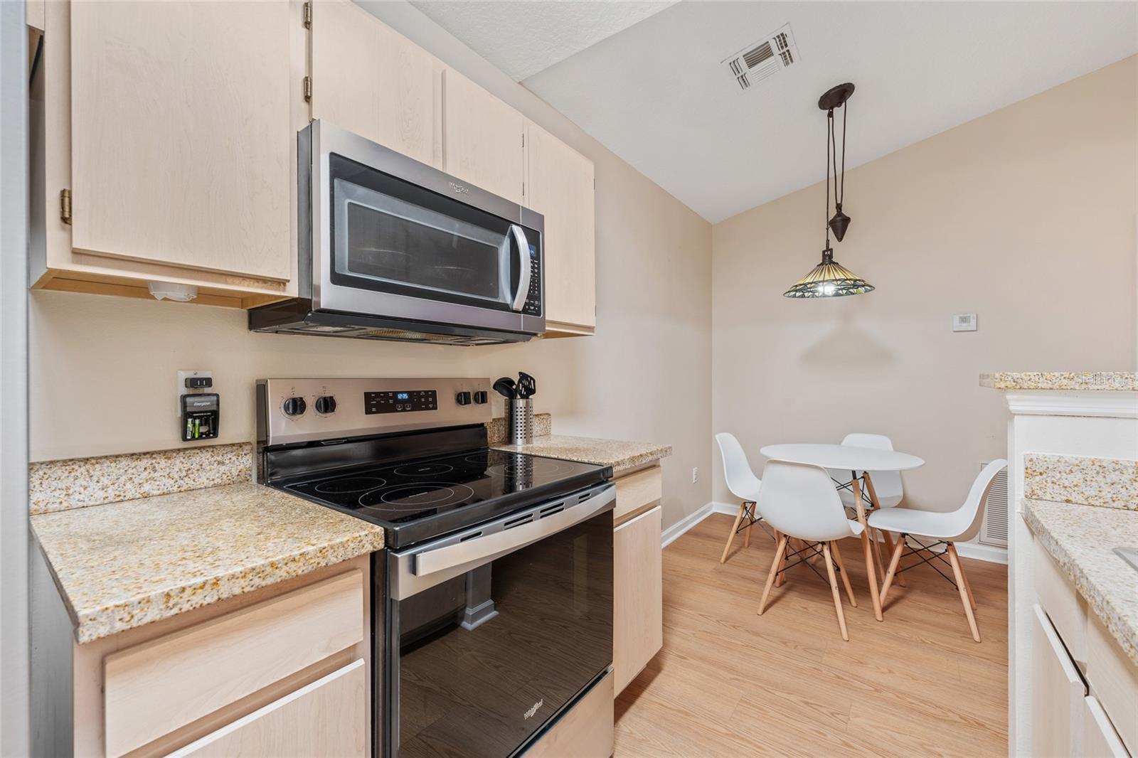 Image 13 of 21 For 4356 Kirkman Road 514