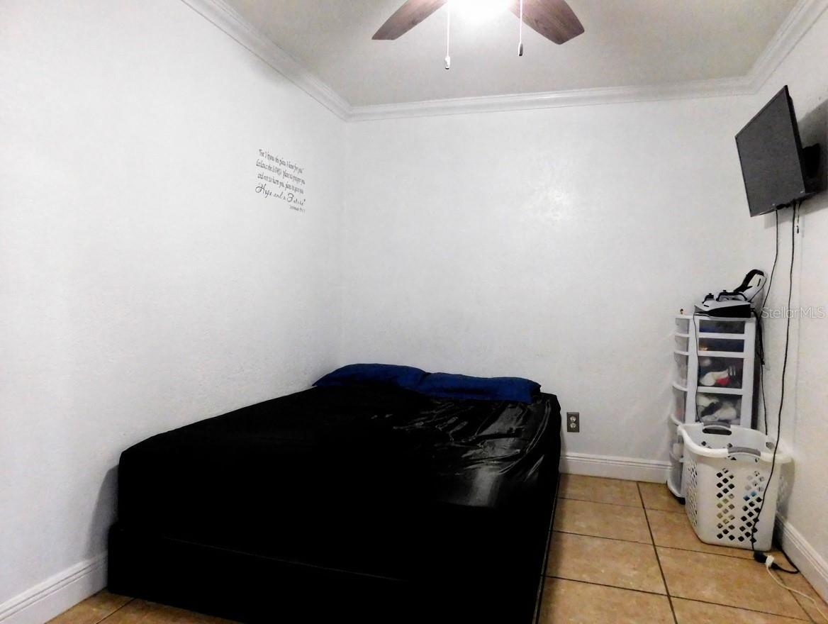 Image 12 of 15 For 4336 Hector Court 7