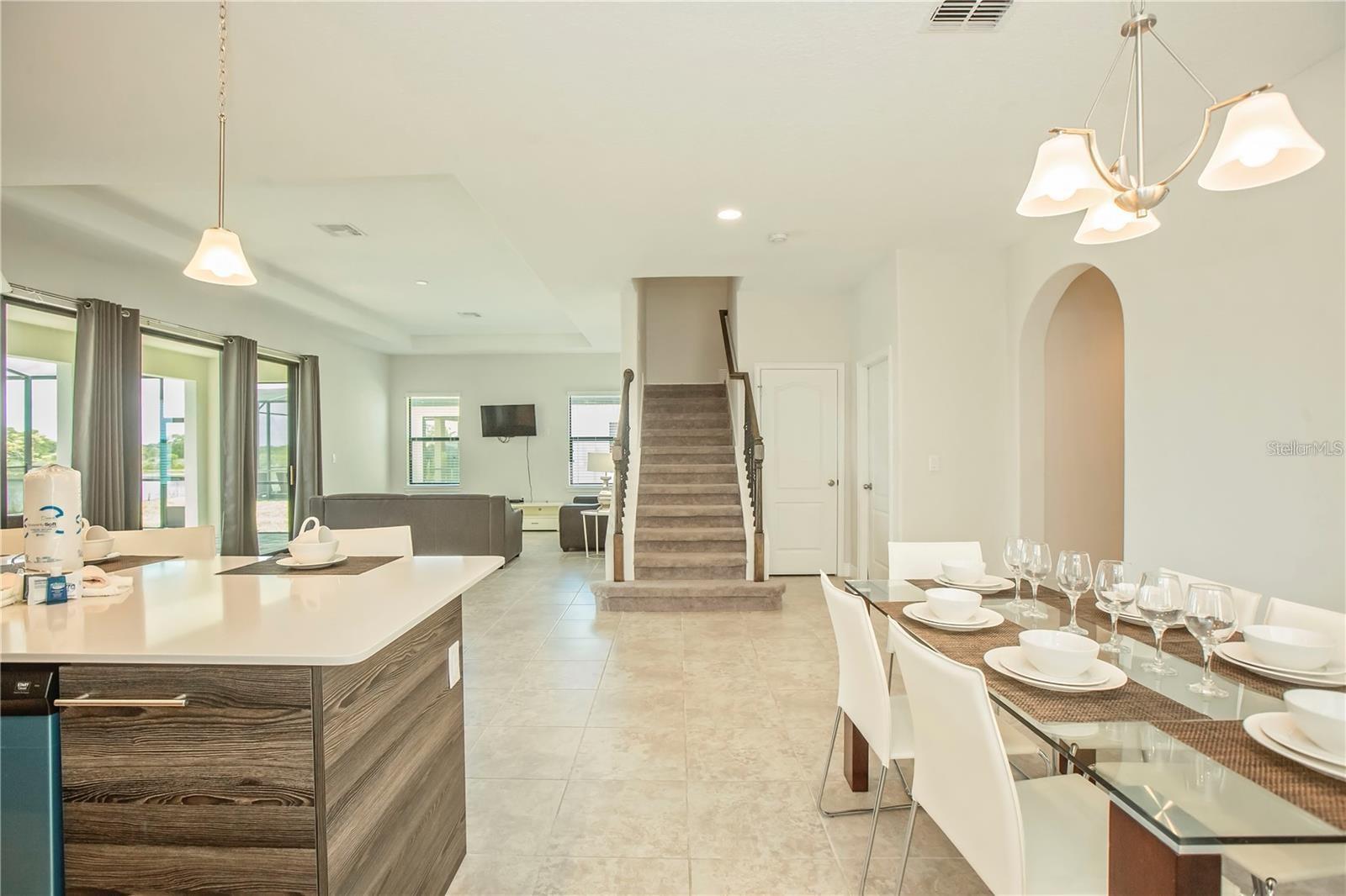 Image 15 of 62 For 181 Mitchell S Manor