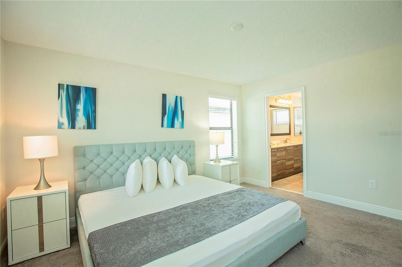 Image 35 of 62 For 181 Mitchell S Manor