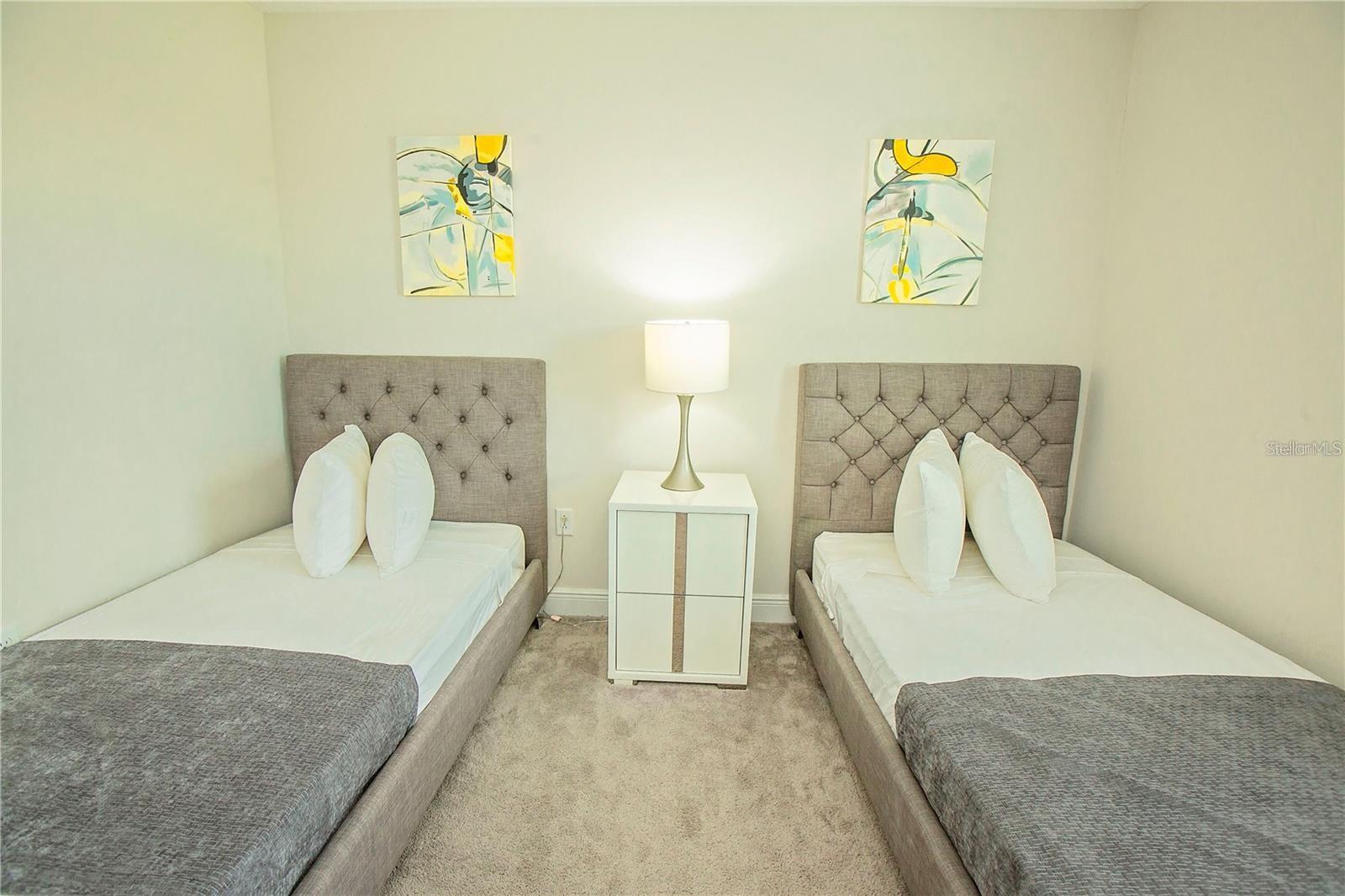 Image 38 of 62 For 181 Mitchell S Manor