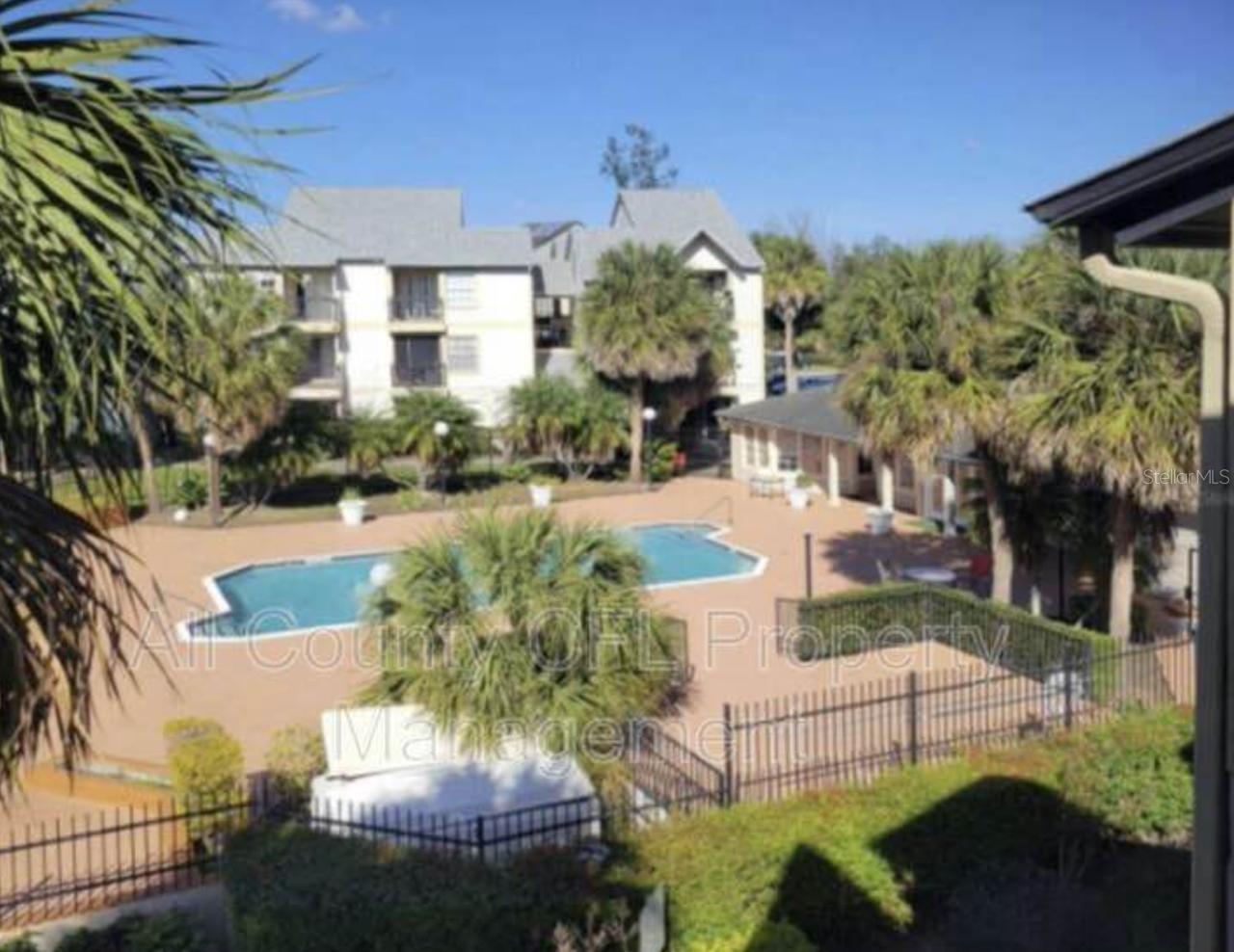 Image 7 of 7 For 1956 Lake Atriums Circle 144