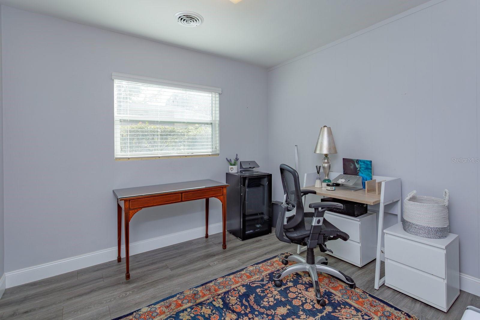 Image 18 of 25 For 1105 Strathmore Drive