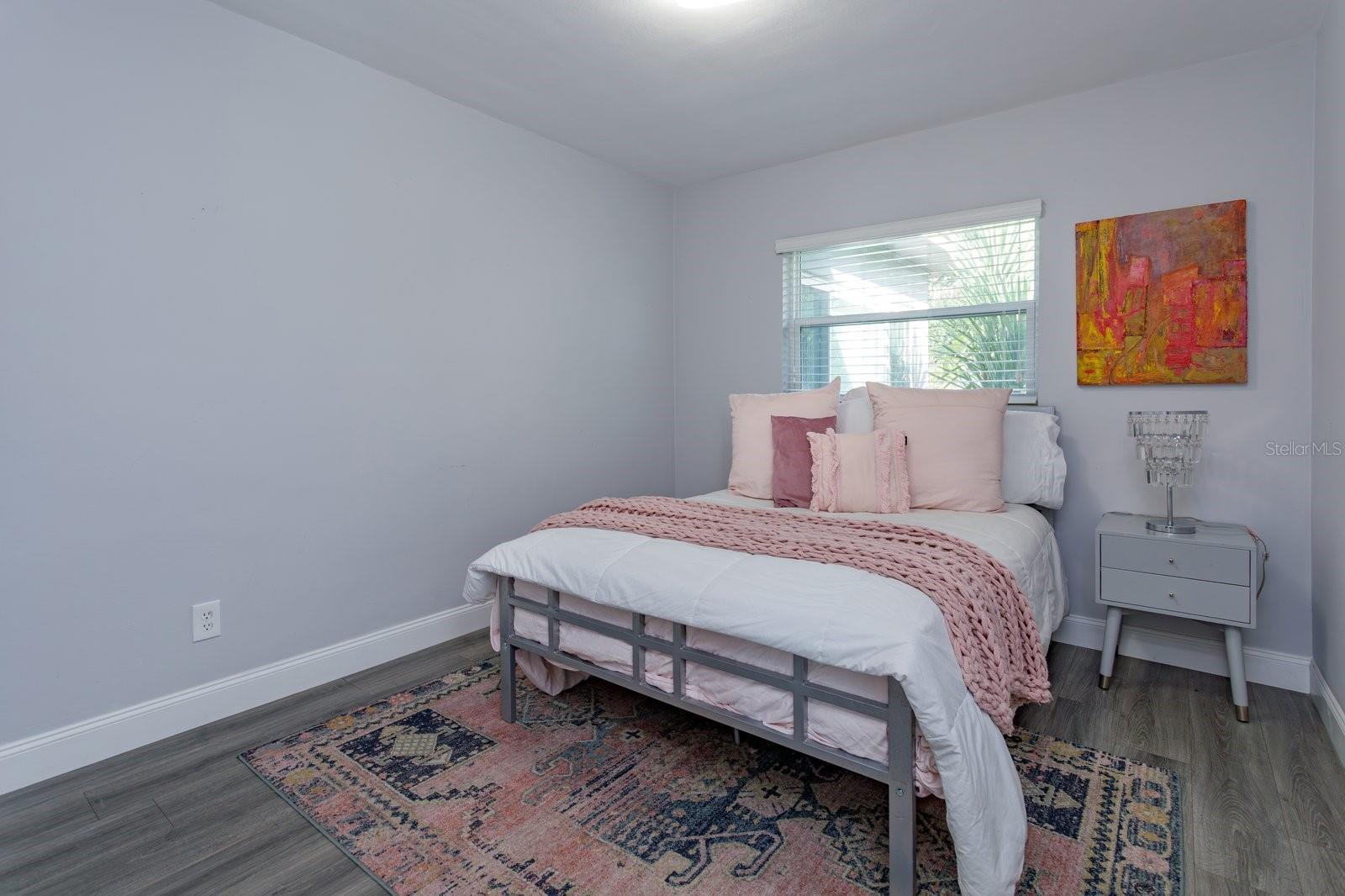 Image 21 of 25 For 1105 Strathmore Drive