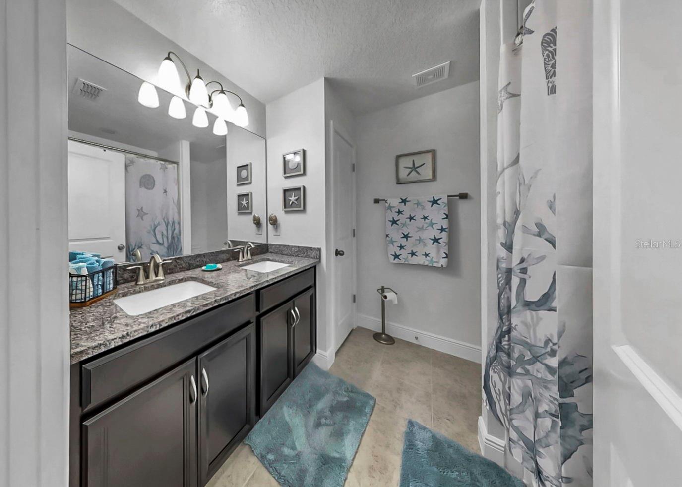 Image 17 of 72 For 10212 Newel Valley Loop