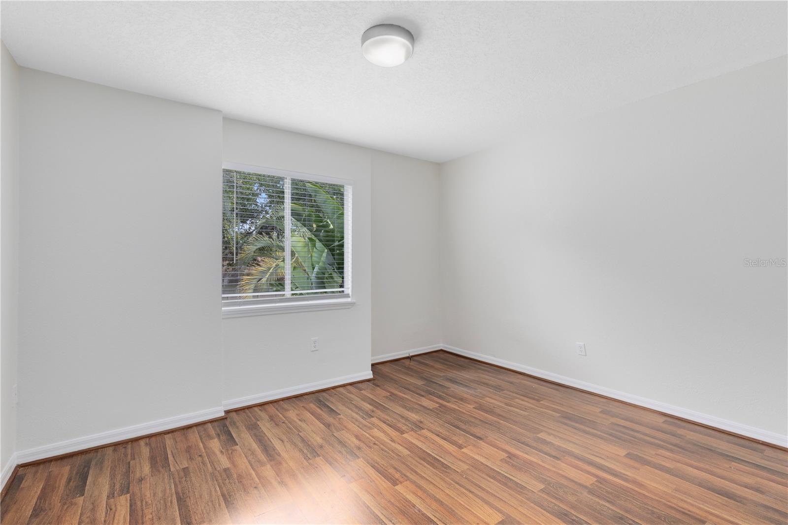 Image 12 of 21 For 1938 Conway Road 5