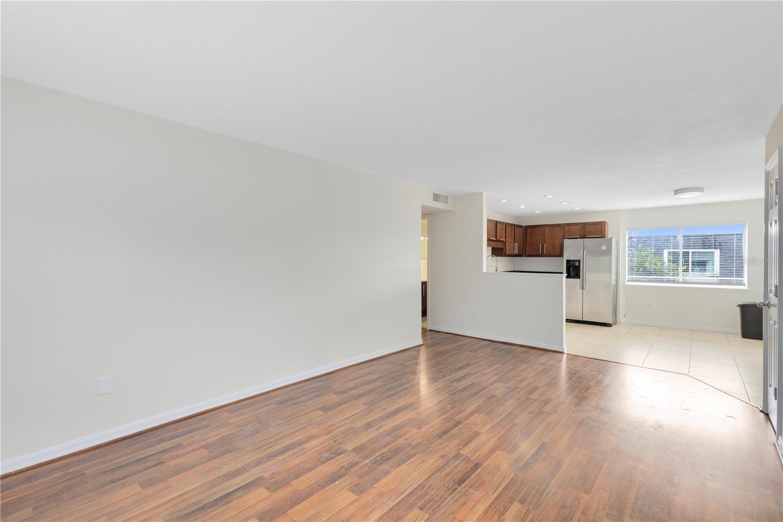 Image 4 of 21 For 1938 Conway Road 5