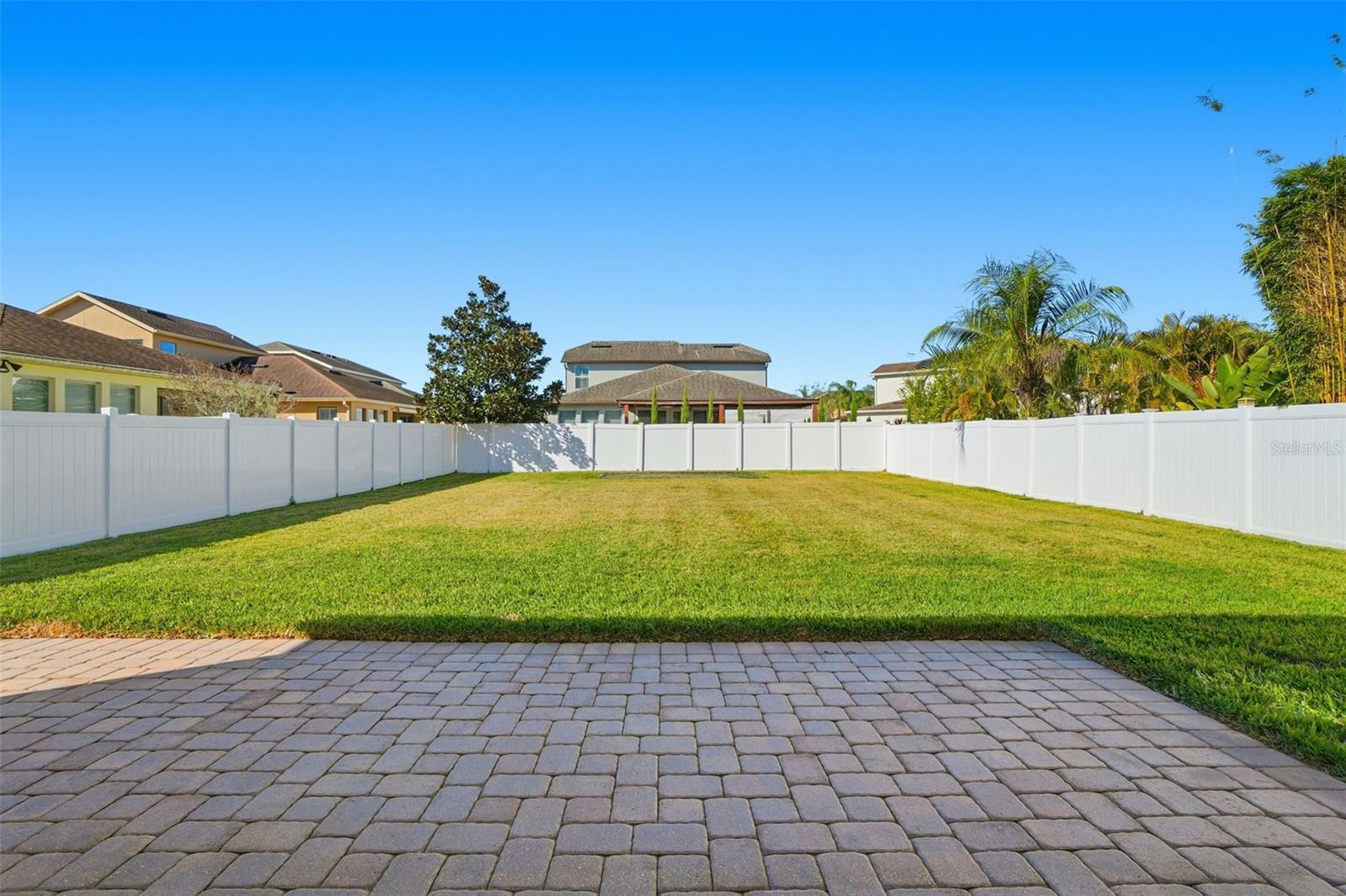 Image 35 of 48 For 1154 Fountain Coin Loop