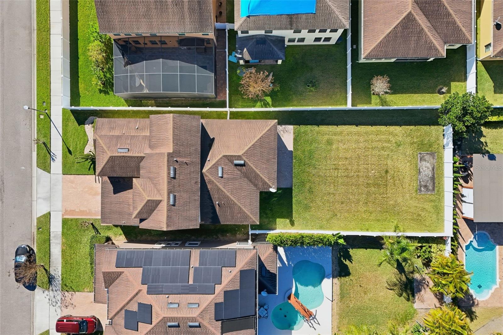 Image 41 of 48 For 1154 Fountain Coin Loop