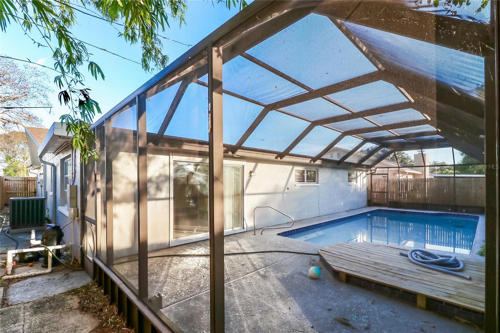 Image 15 of 16 For 8653 Sabal Way