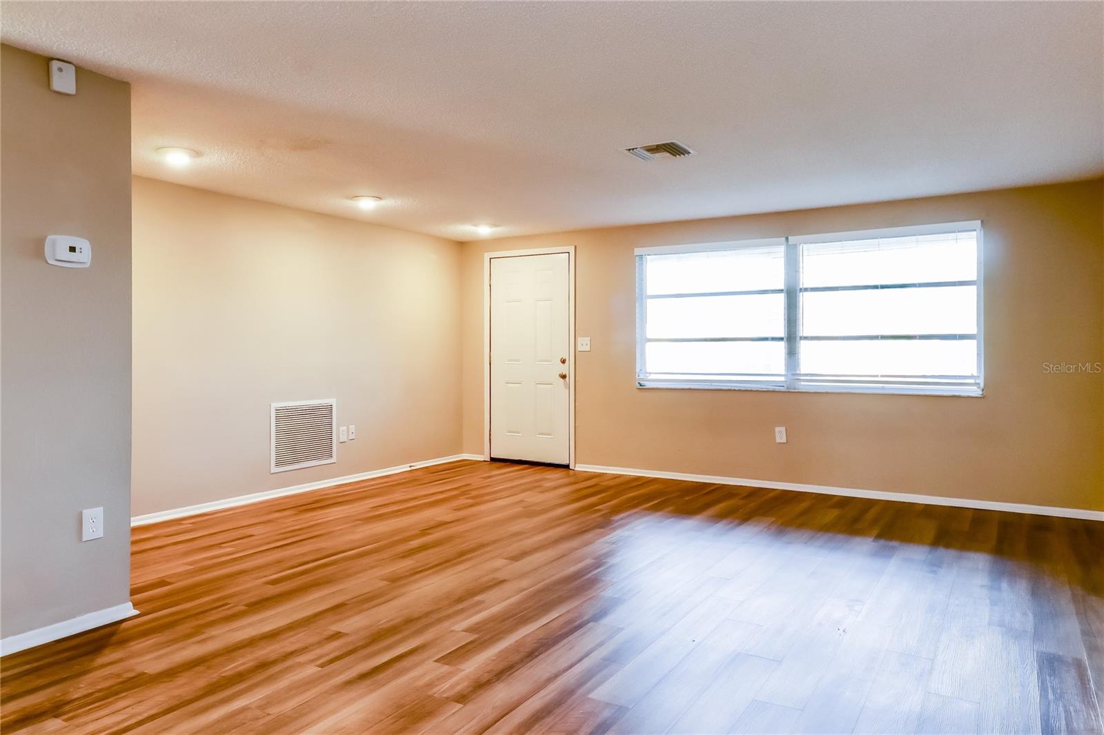 Image 2 of 16 For 8653 Sabal Way