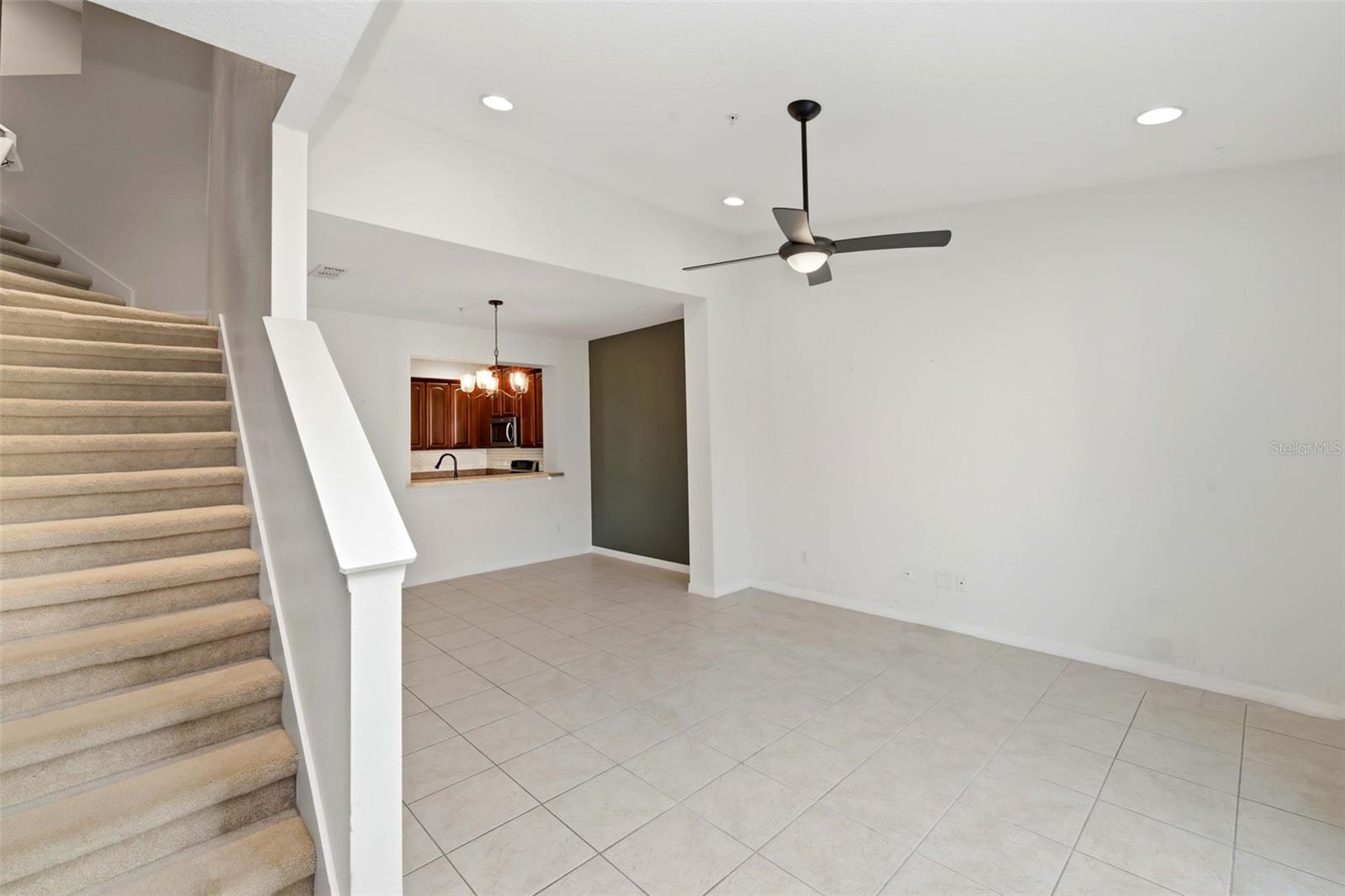 Image 15 of 46 For 970 Davenwood Court