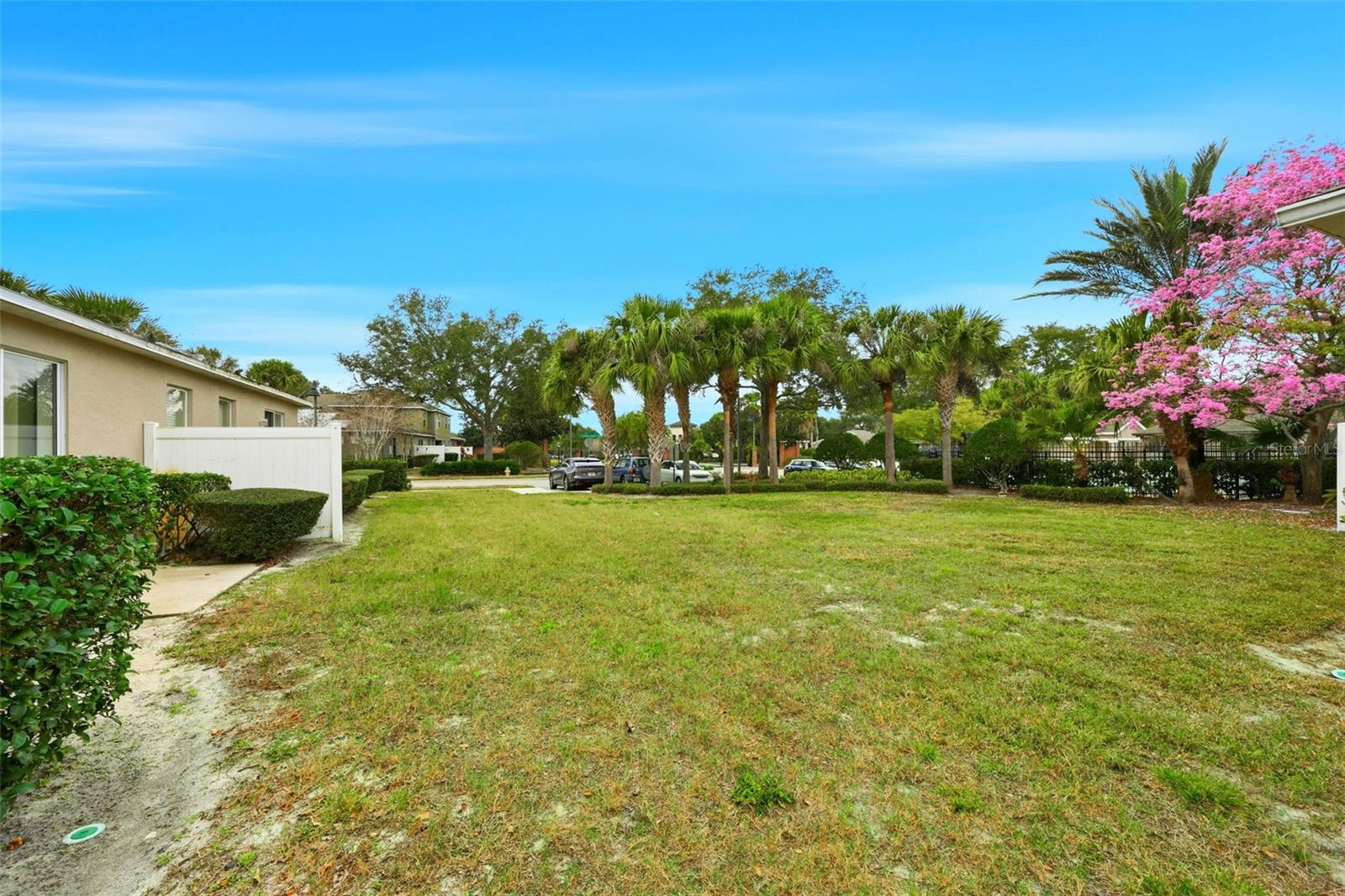 Image 33 of 46 For 970 Davenwood Court