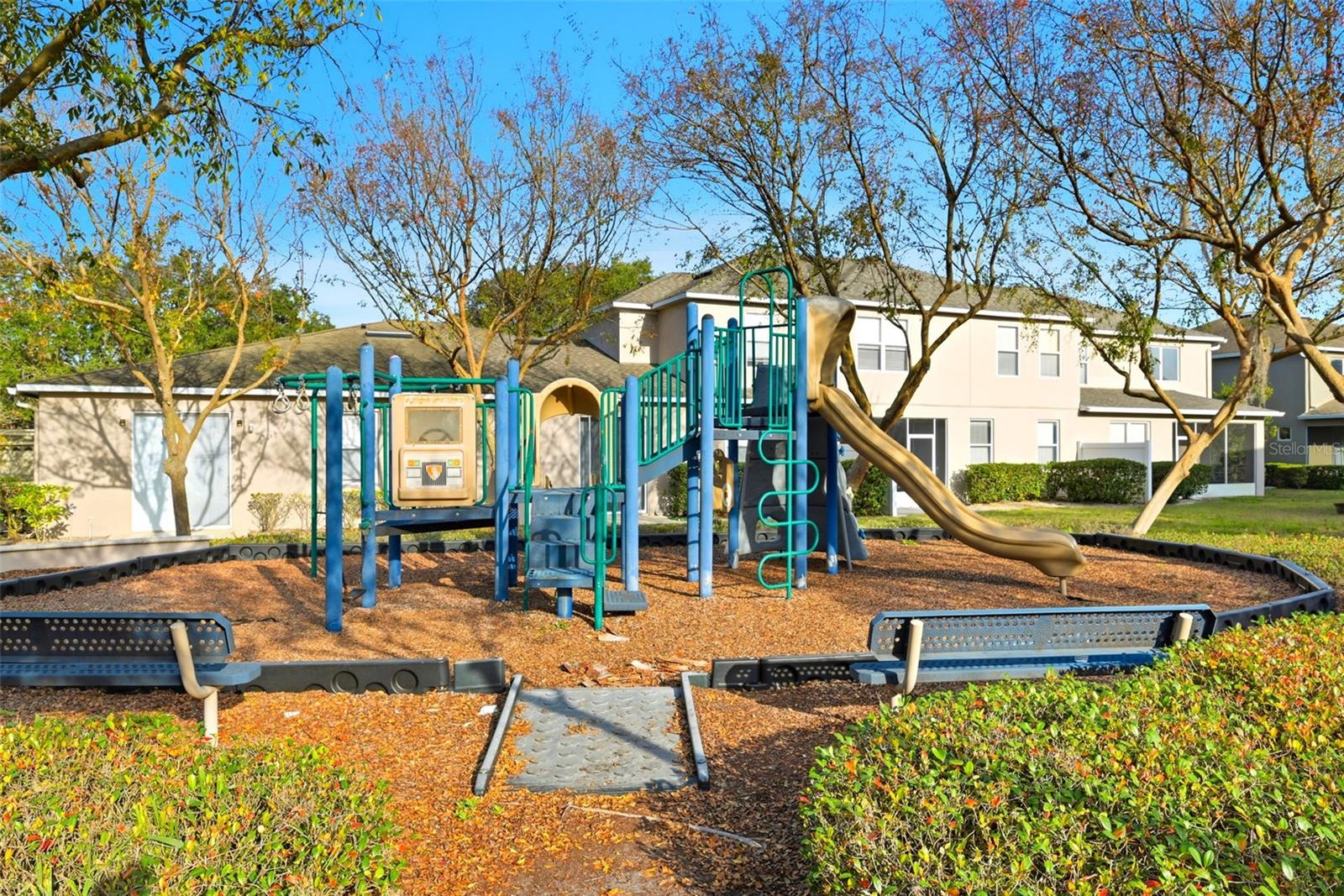 Image 40 of 46 For 970 Davenwood Court