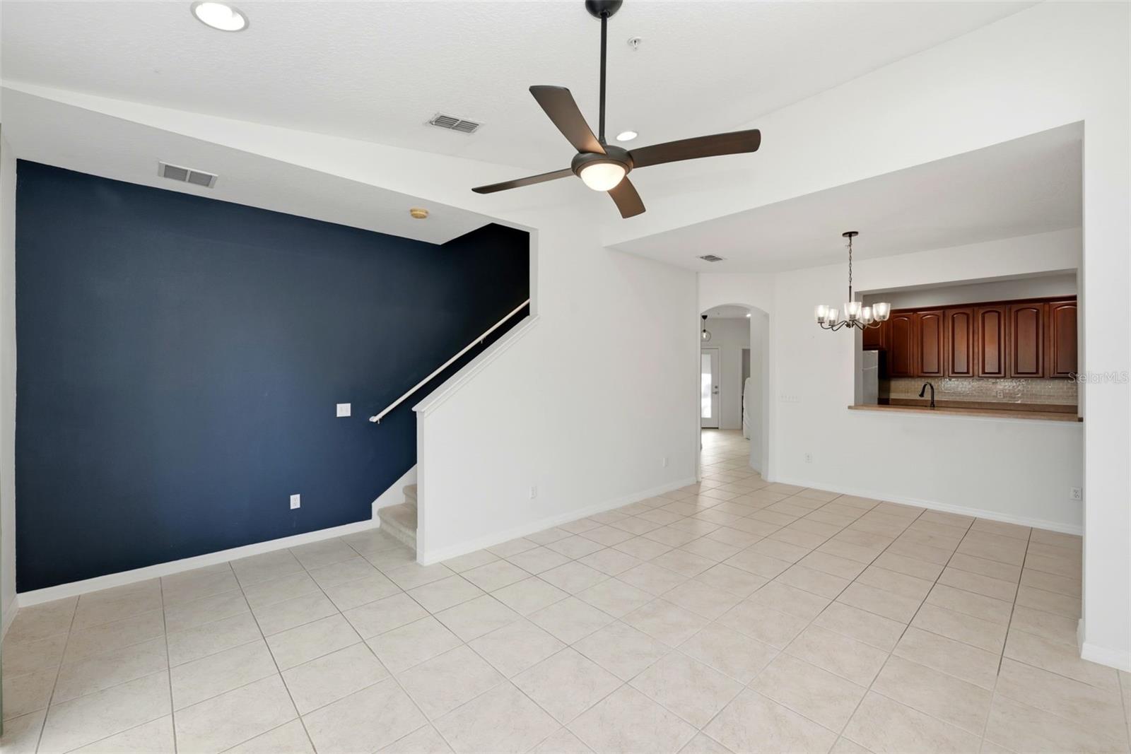 Image 7 of 46 For 970 Davenwood Court