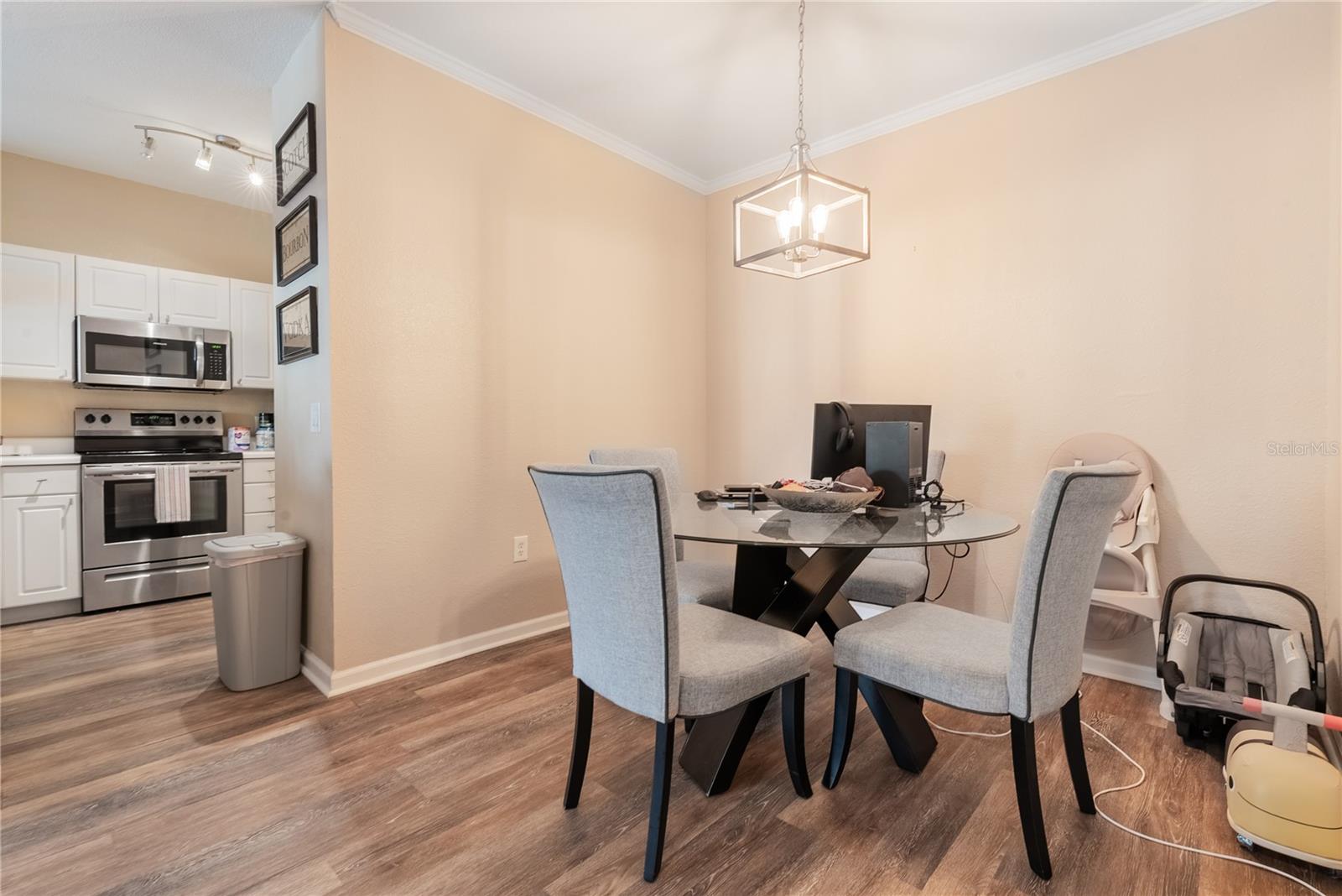 Image 7 of 15 For 1223 Arbor Lakes Circle