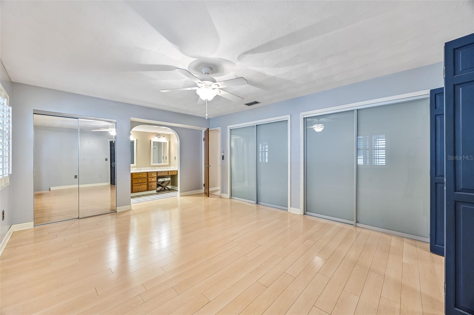 Image 16 of 38 For 4605 Lee Street