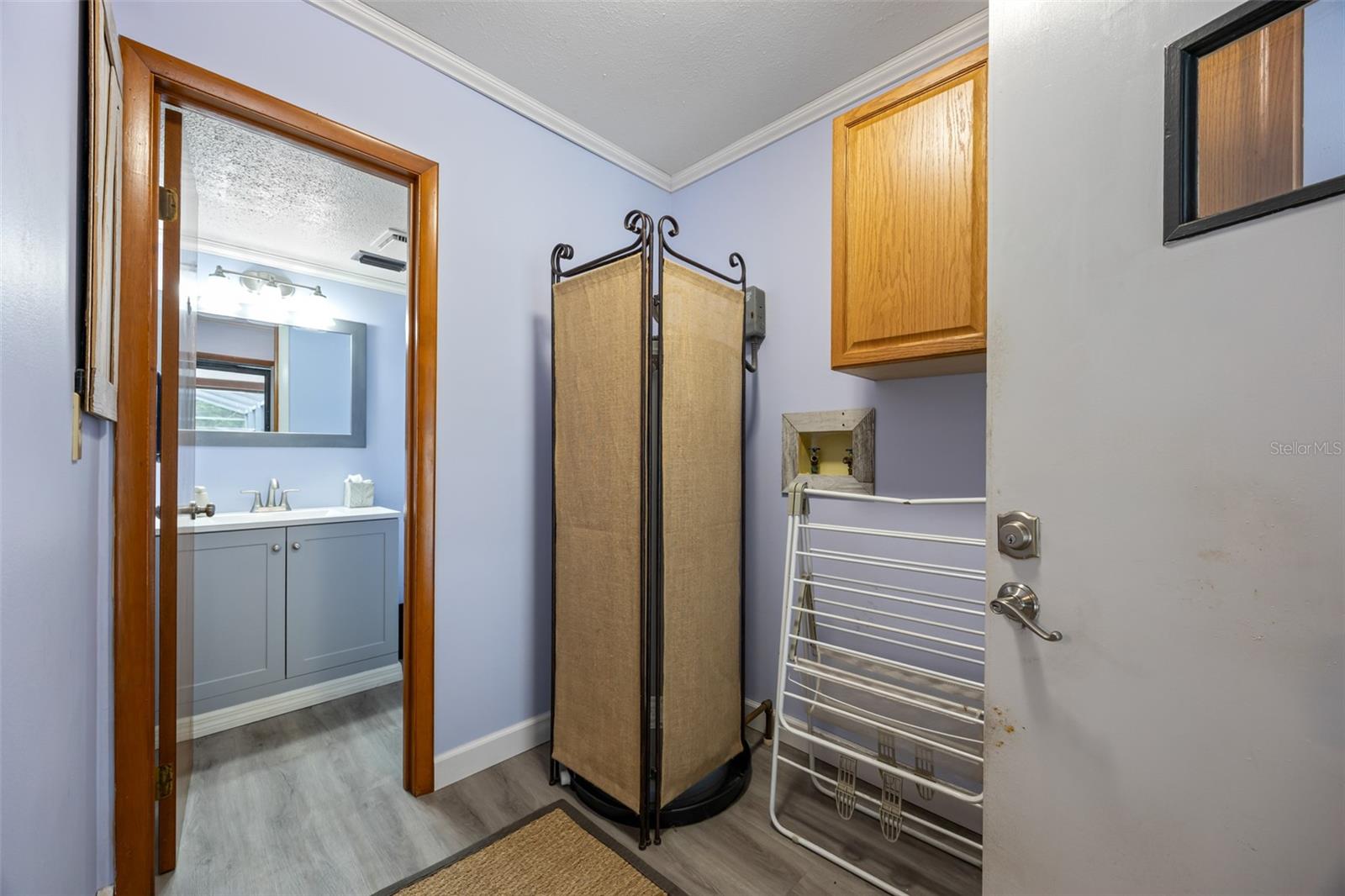 Image 24 of 38 For 4605 Lee Street