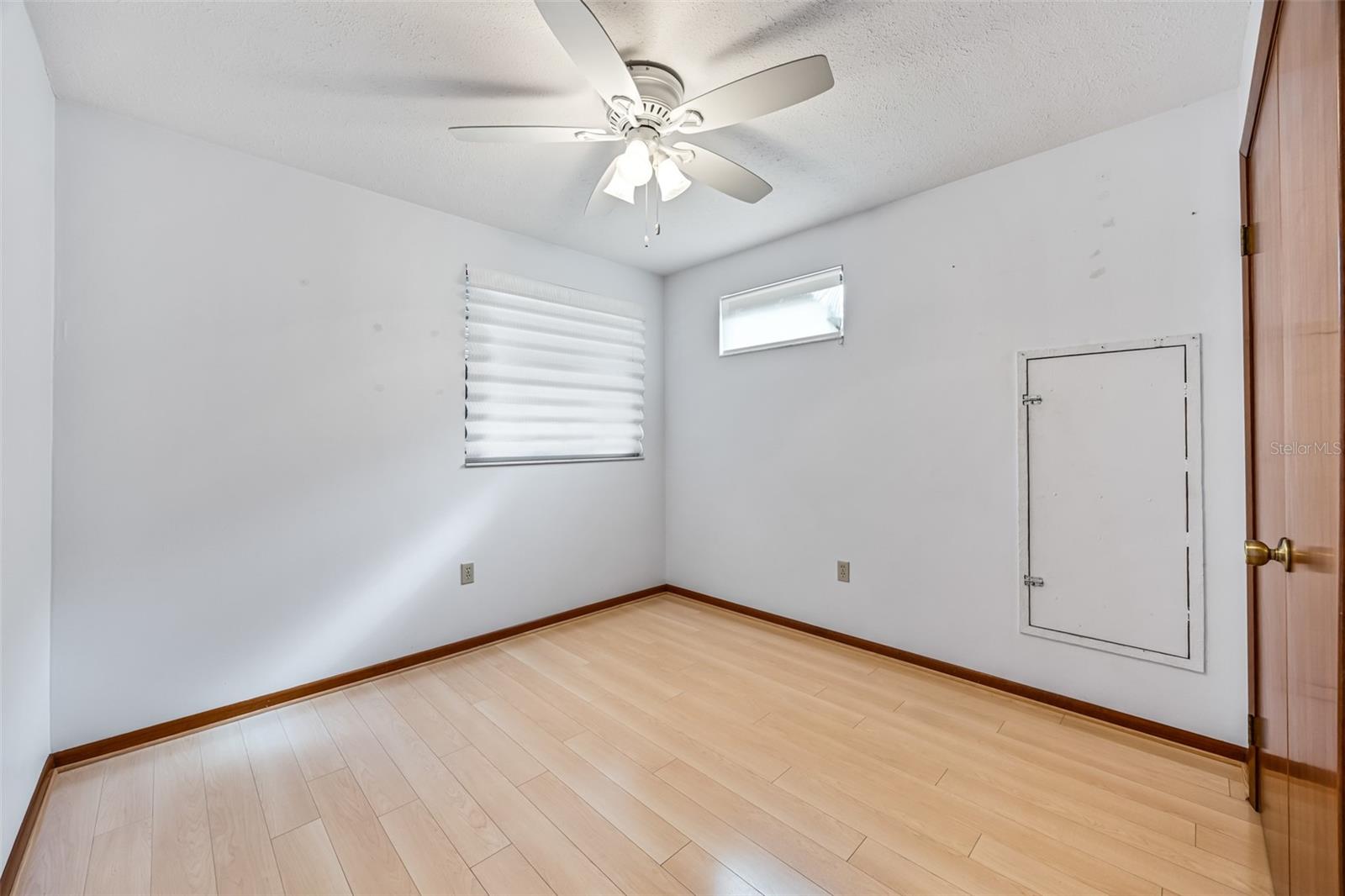 Image 29 of 38 For 4605 Lee Street