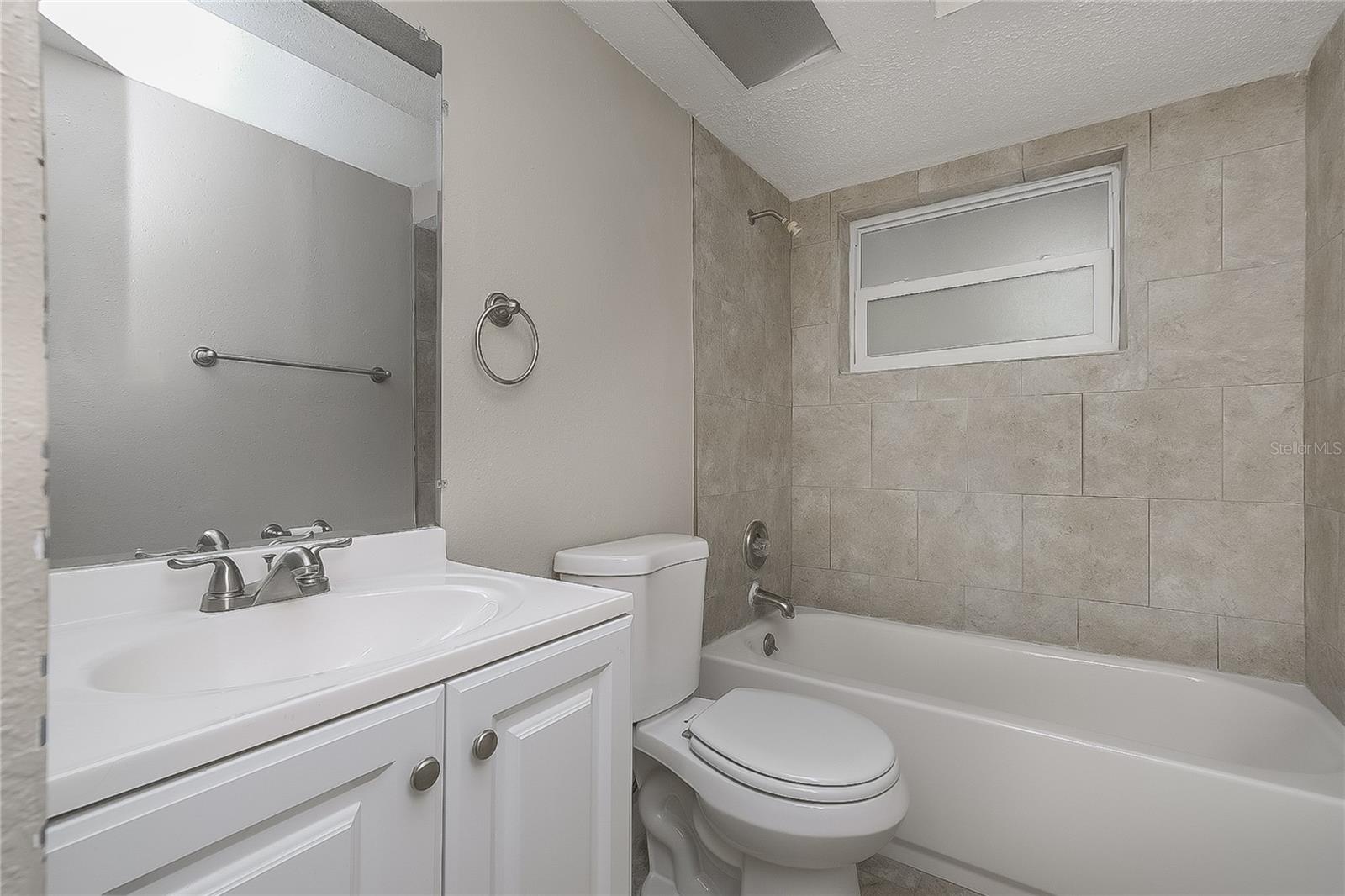 Image 10 of 17 For 7538 Mako Drive