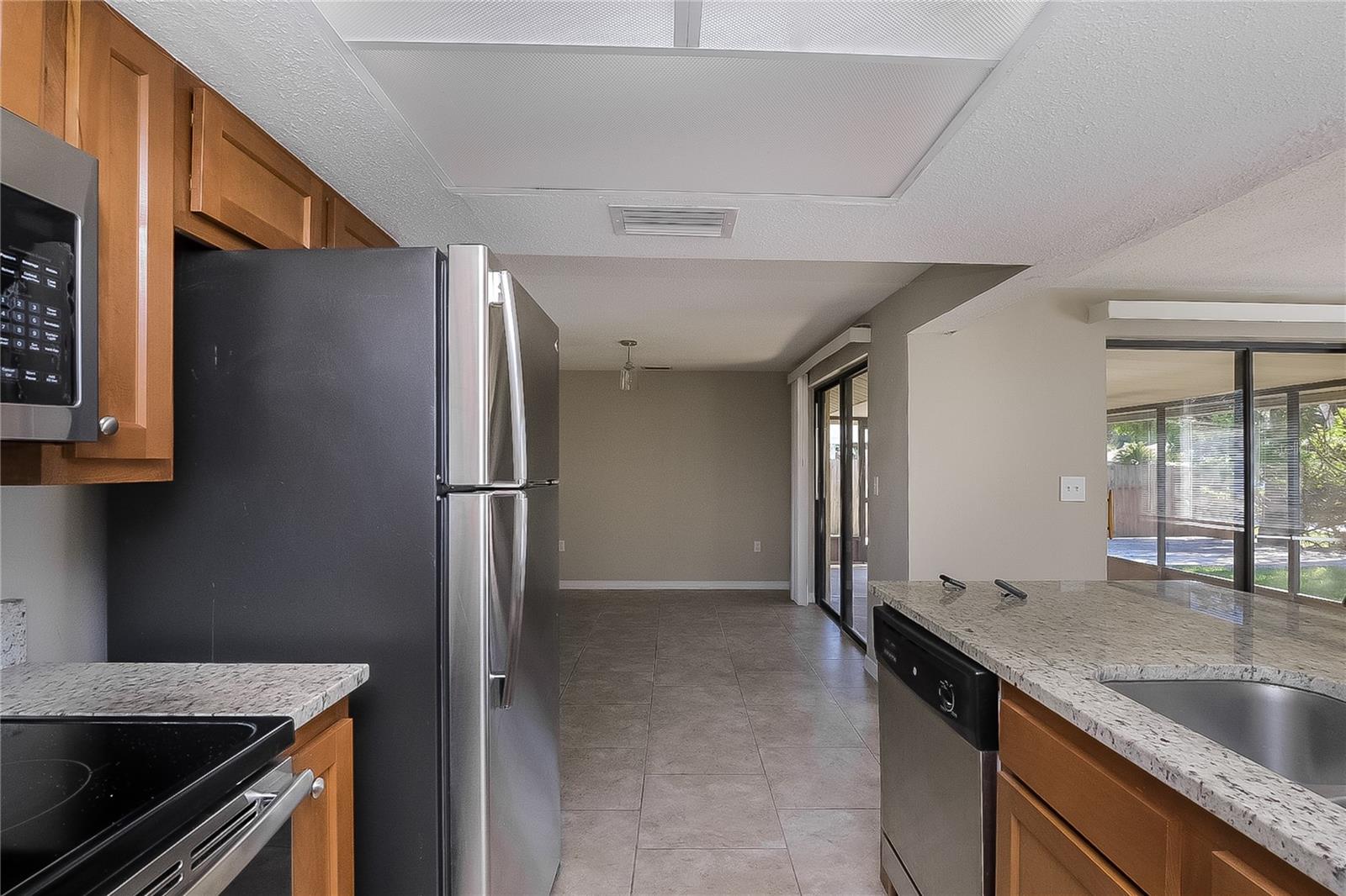 Image 7 of 17 For 7538 Mako Drive