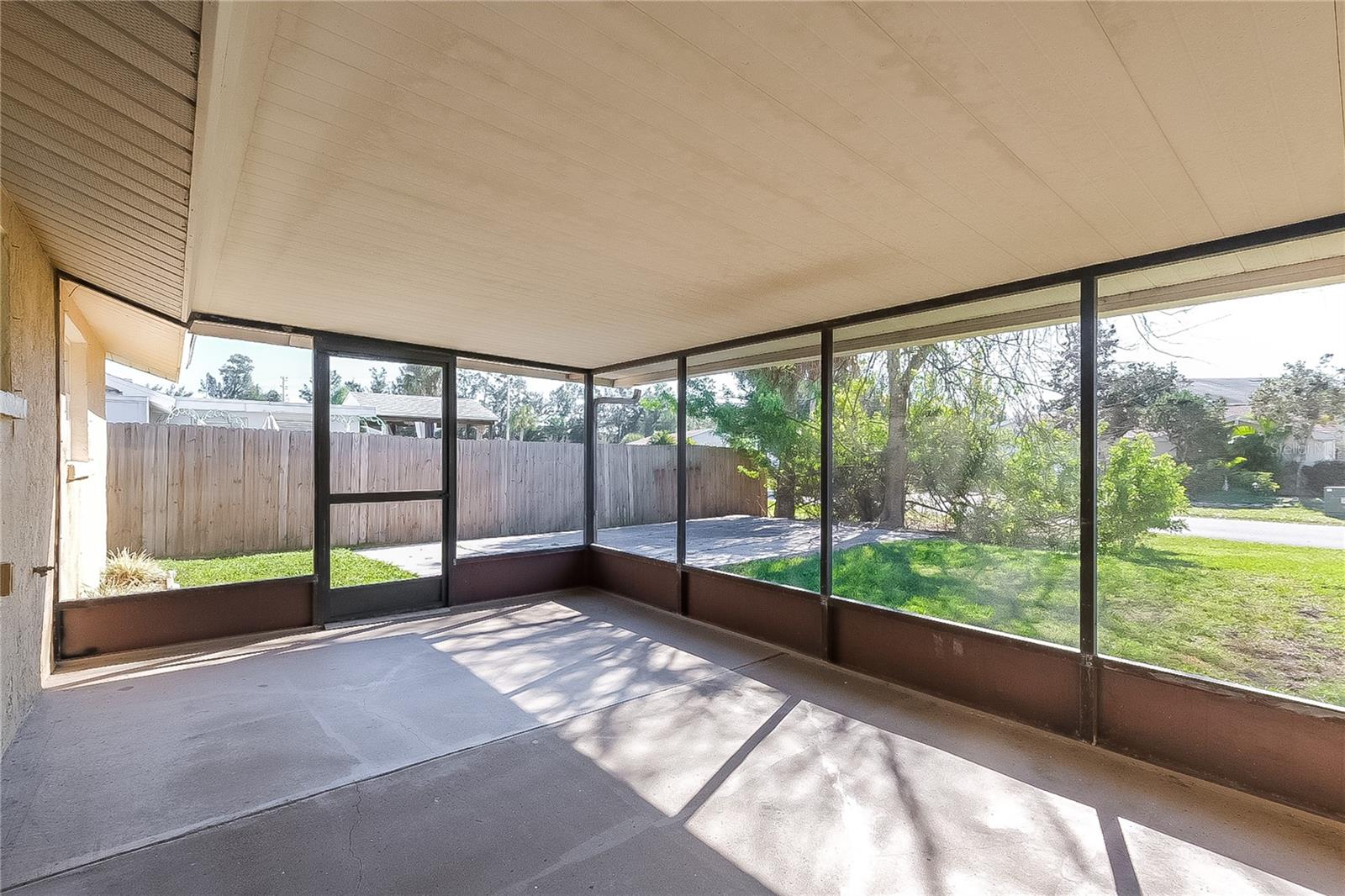 Image 8 of 17 For 7538 Mako Drive