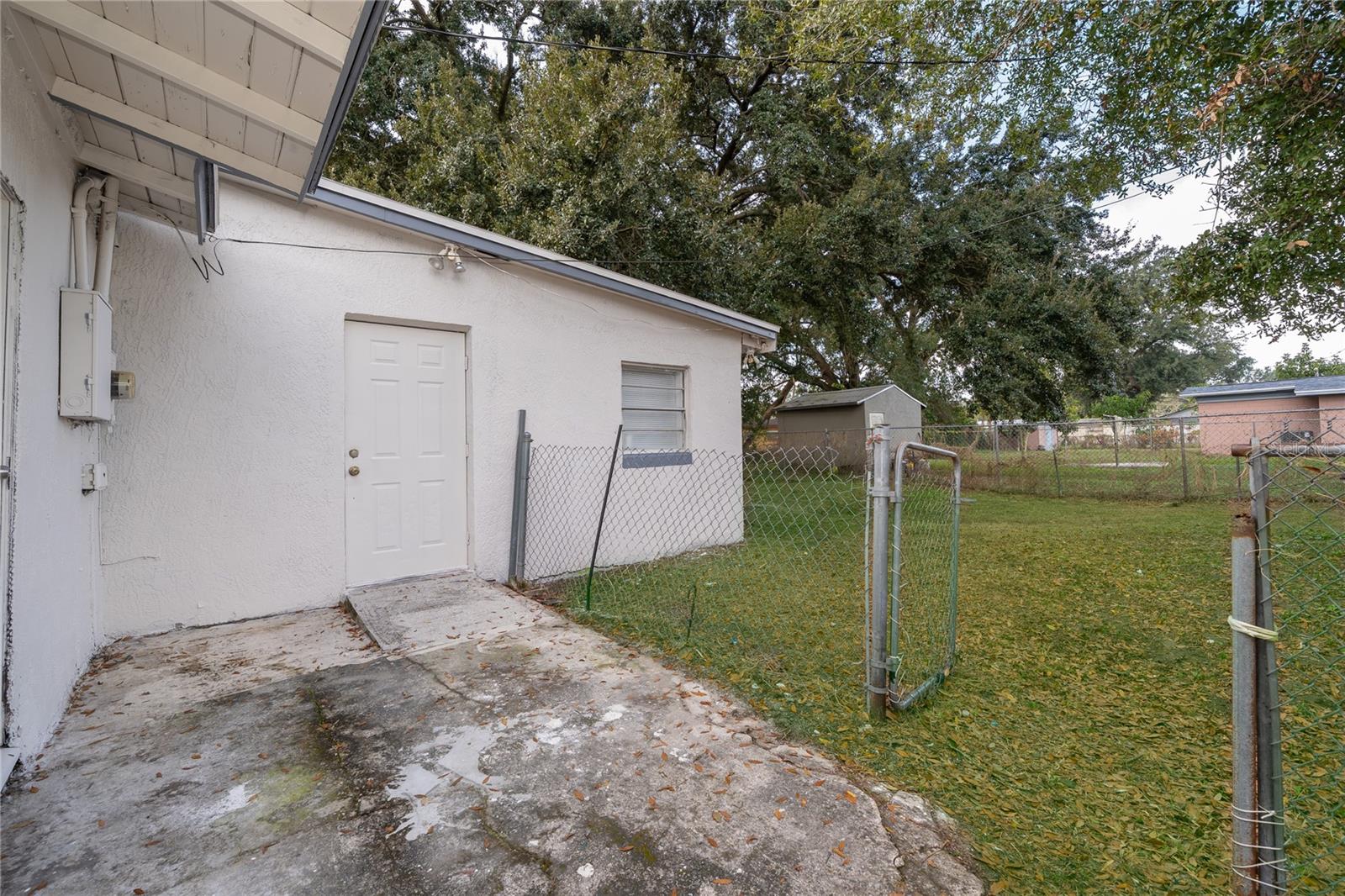 Image 21 of 26 For 356 Fanfair Avenue