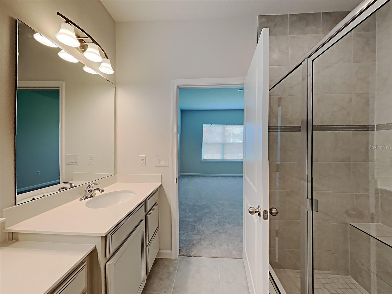 Image 15 of 17 For 221 Siesta Vista Court