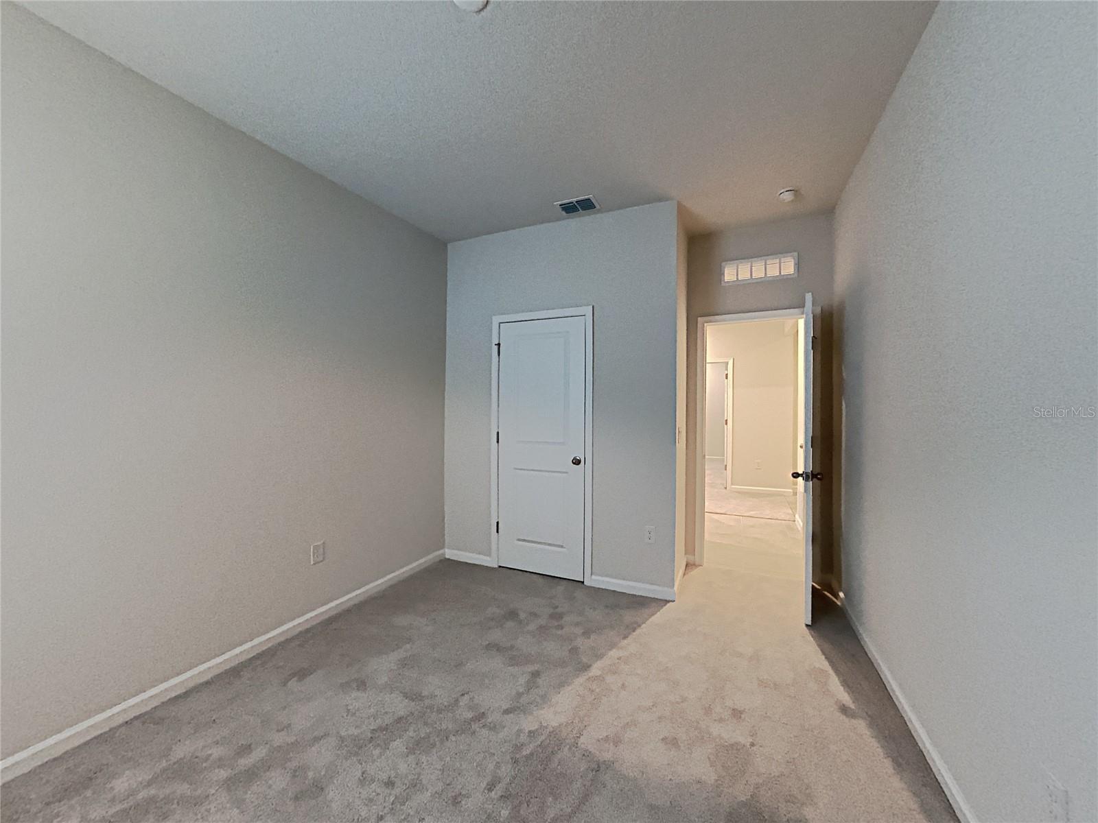 Image 9 of 17 For 221 Siesta Vista Court