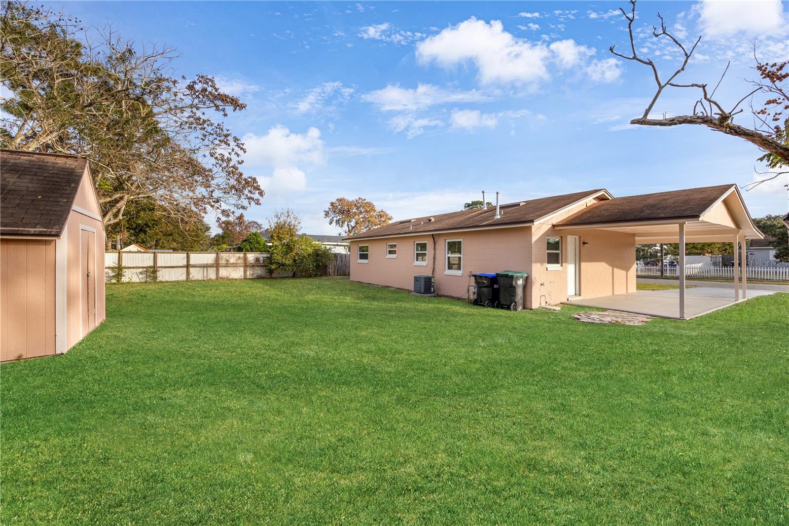 Image 25 of 27 For 8013 Rhea Circle