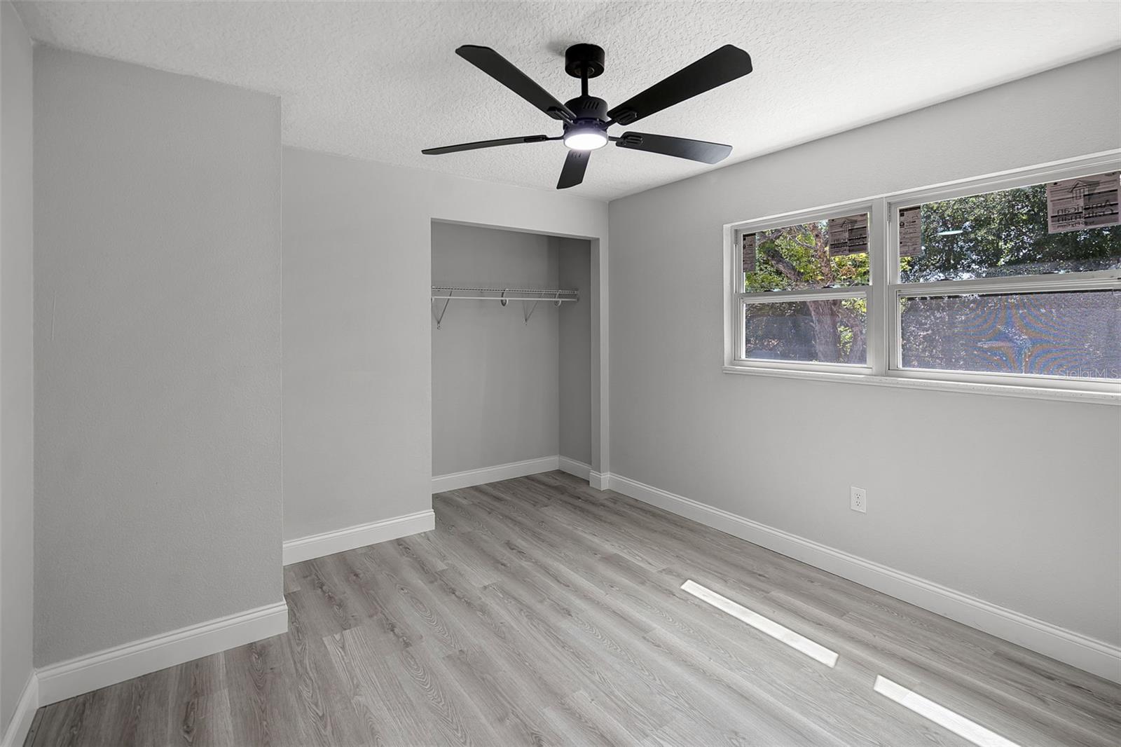 Image 19 of 38 For 2105 9th Street Ne