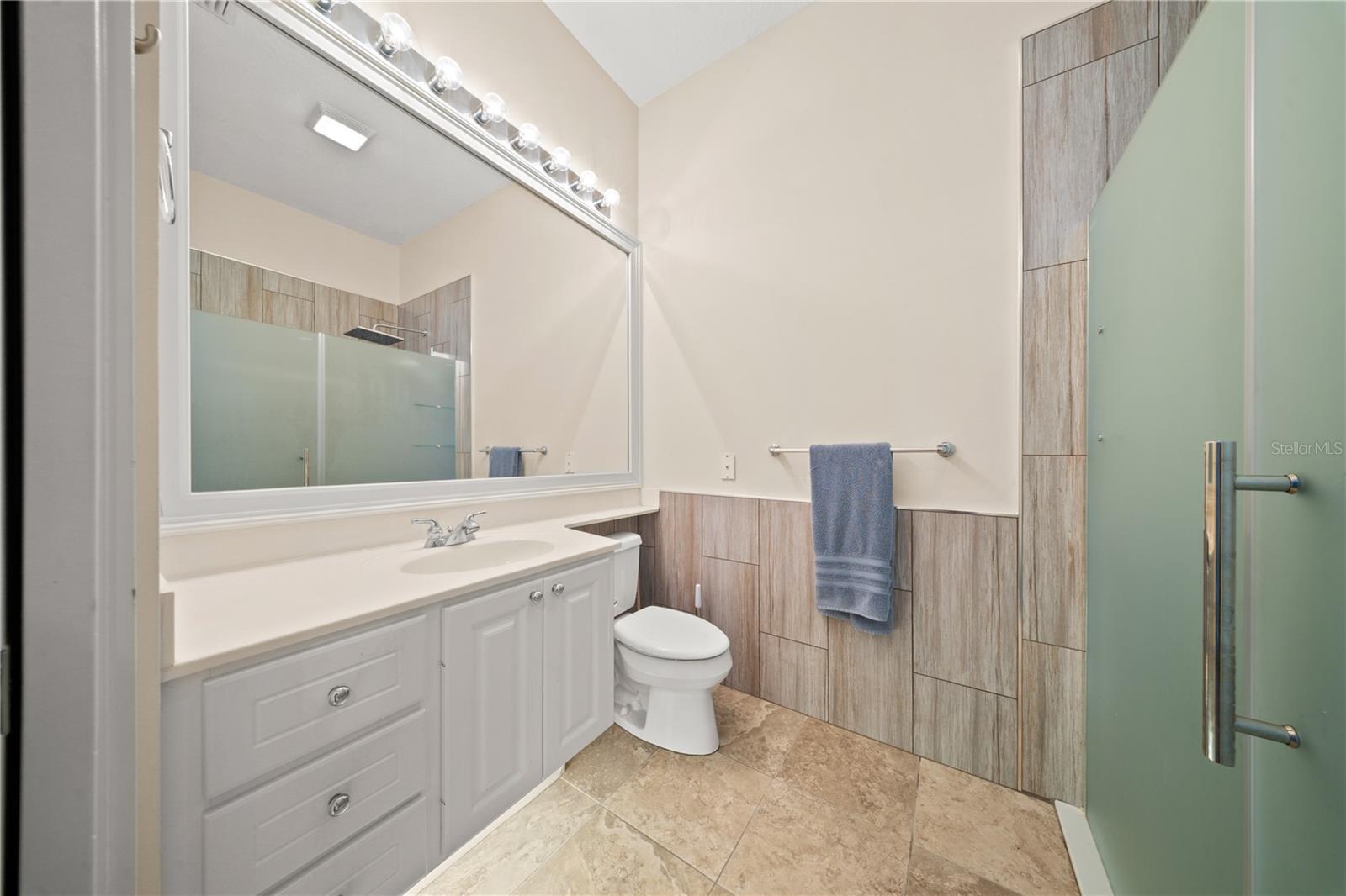 Image 23 of 57 For 11384 Northland Drive