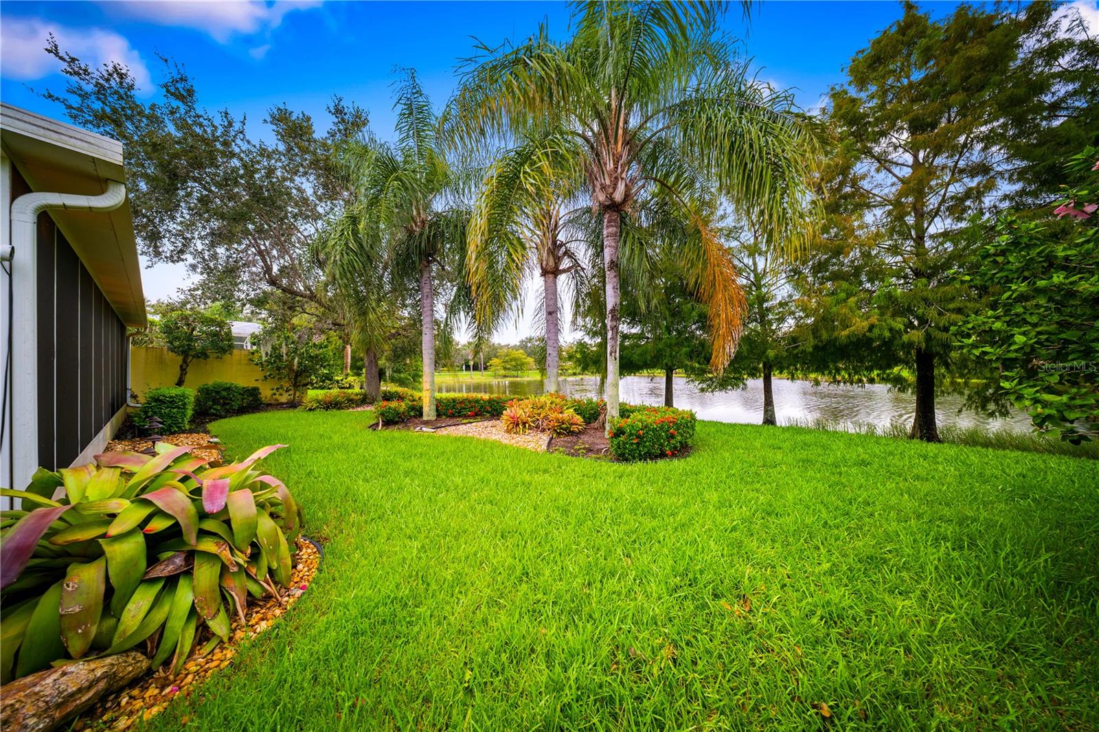 Image 35 of 57 For 11384 Northland Drive