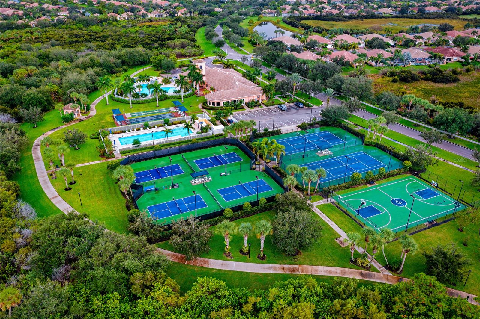 Image 44 of 57 For 11384 Northland Drive