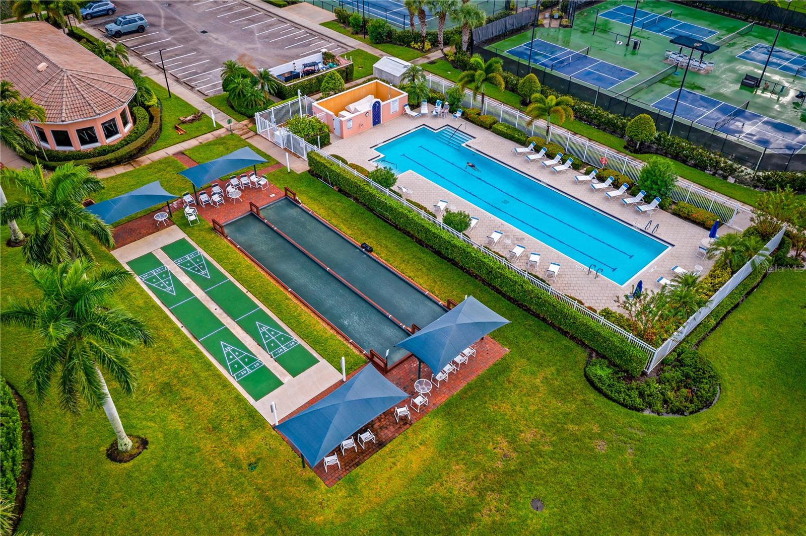 Image 46 of 57 For 11384 Northland Drive