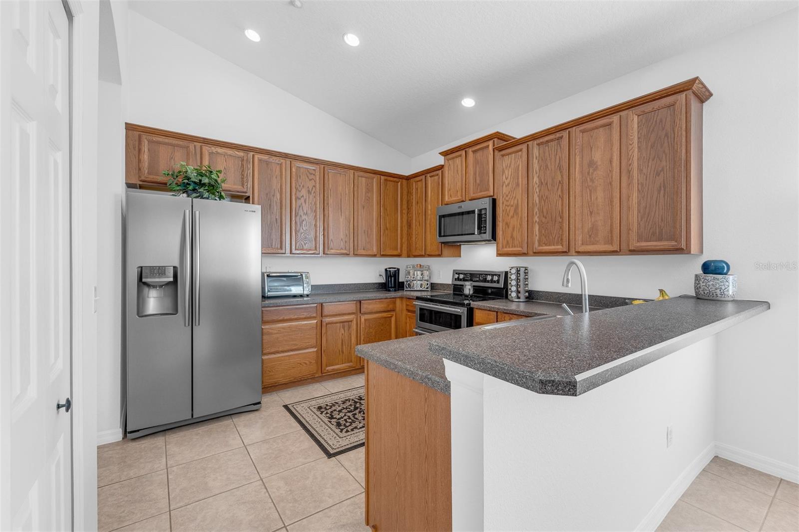 Image 14 of 40 For 9948 Cypress Vine Drive