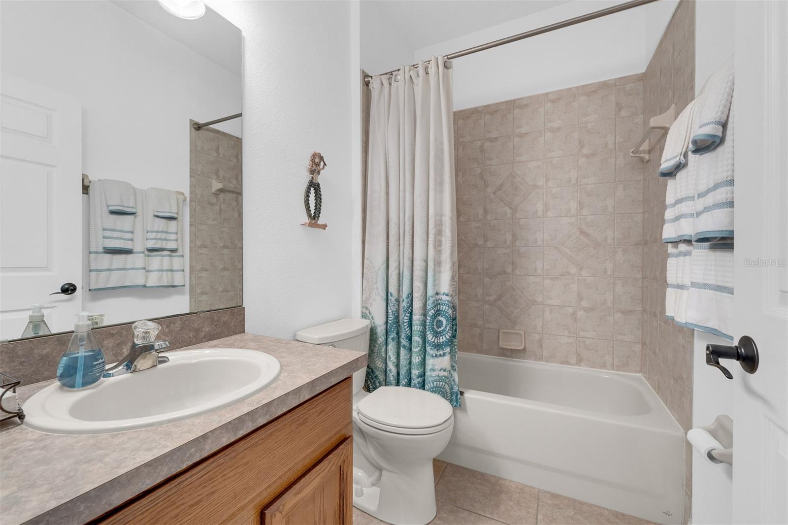 Image 26 of 40 For 9948 Cypress Vine Drive