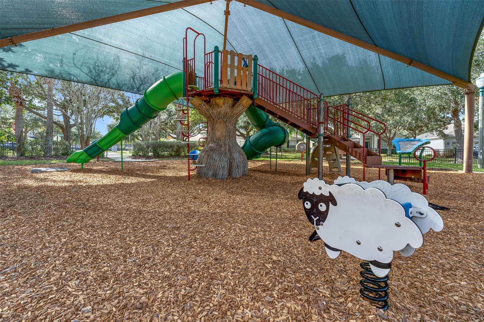 Image 36 of 40 For 9948 Cypress Vine Drive