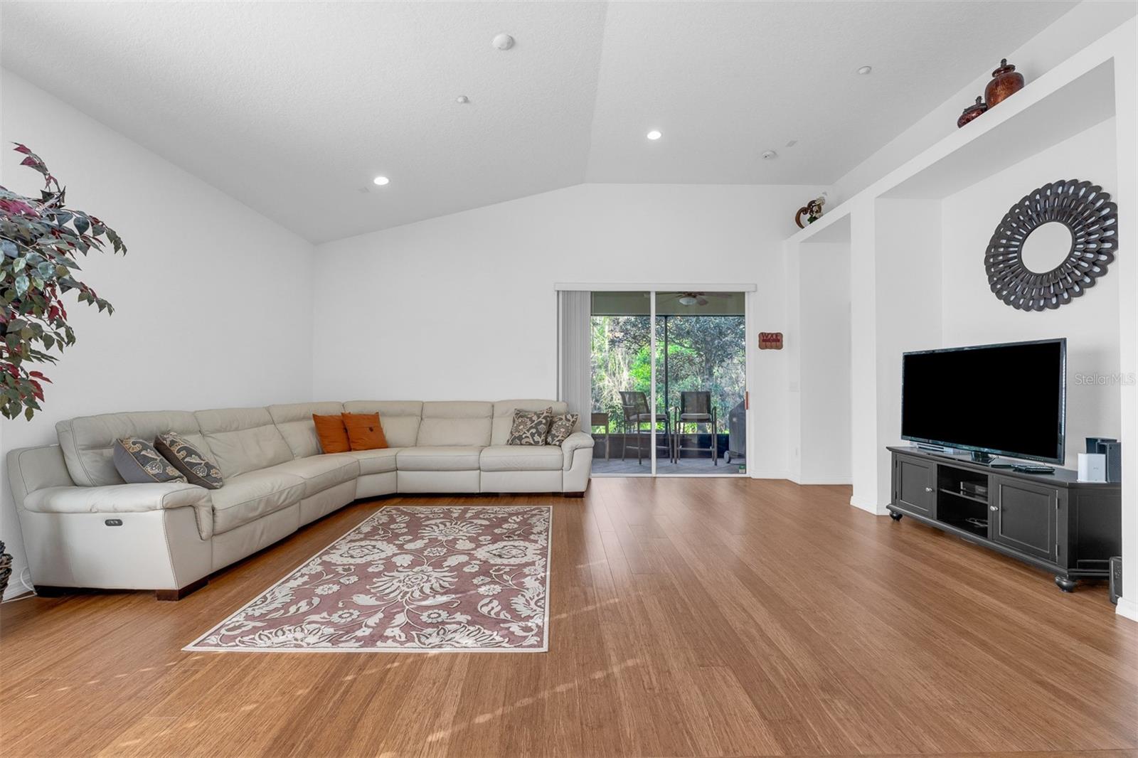 Image 9 of 40 For 9948 Cypress Vine Drive