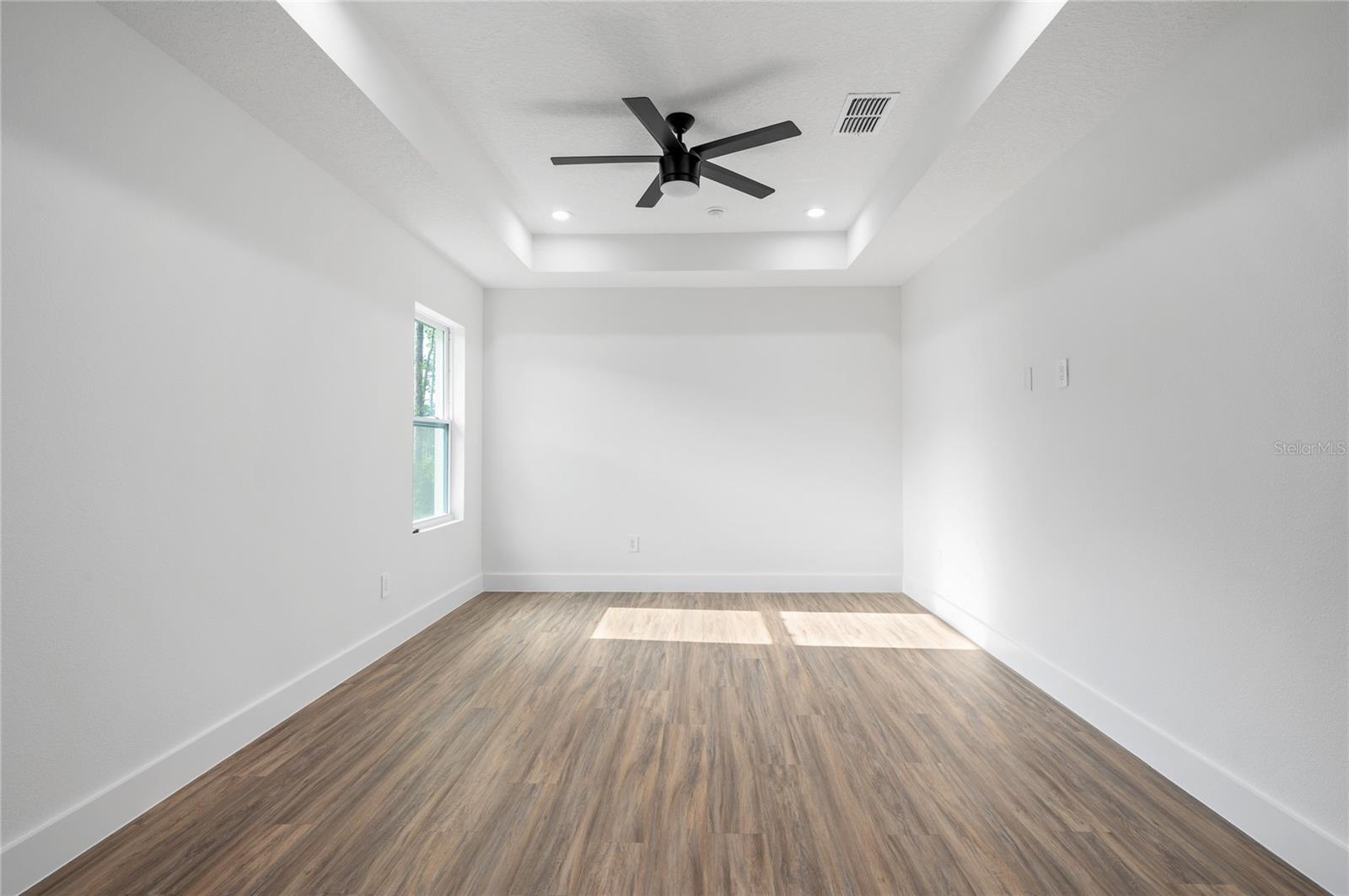 Image 19 of 47 For 1891 Van Allen Circle