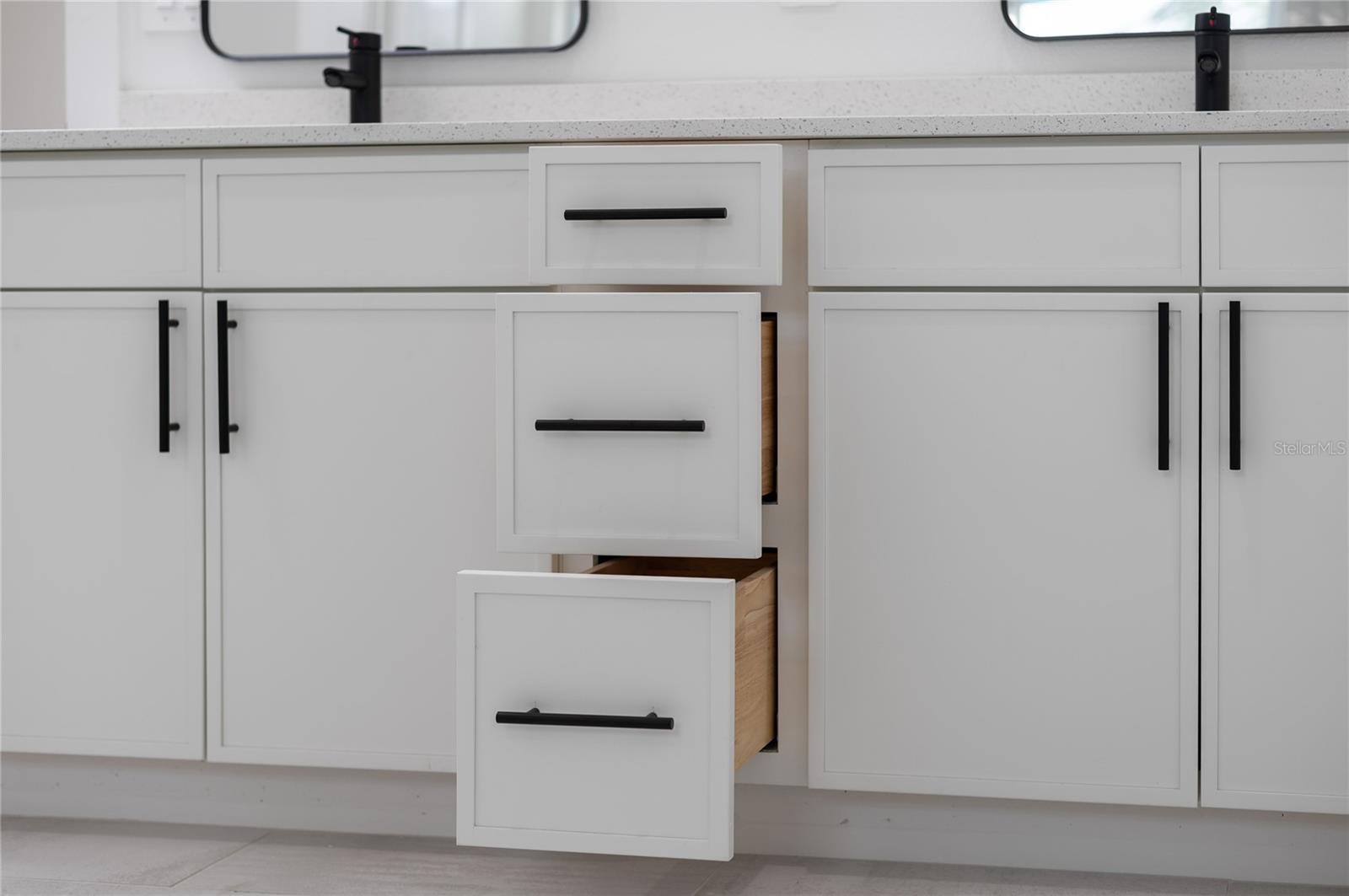 Image 22 of 47 For 1891 Van Allen Circle