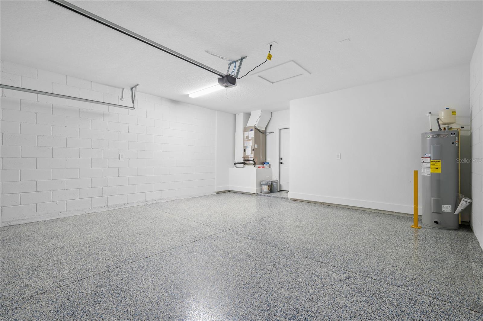 Image 38 of 47 For 1891 Van Allen Circle